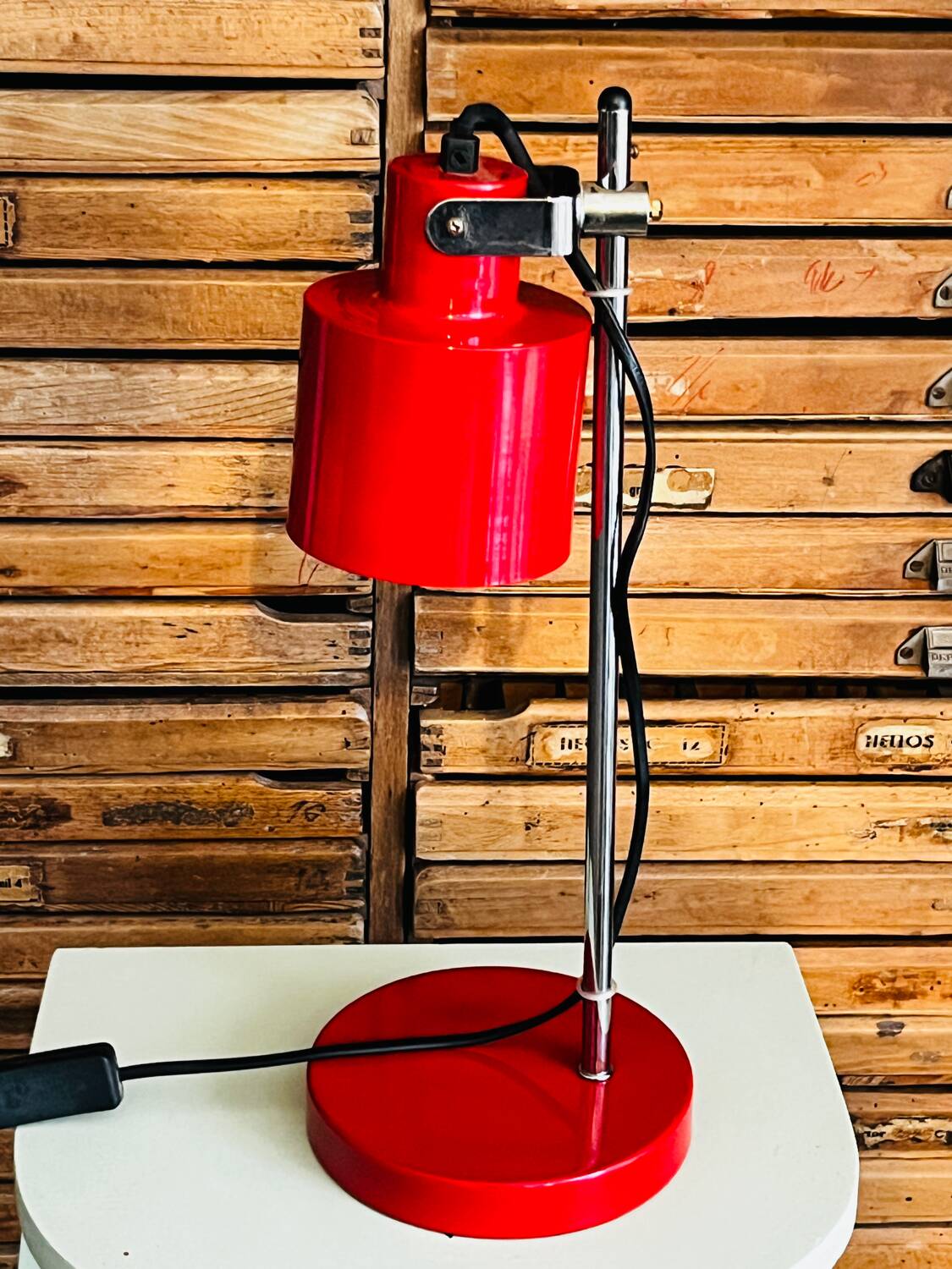 Vintage red table lamp