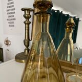 Conical glass decanter