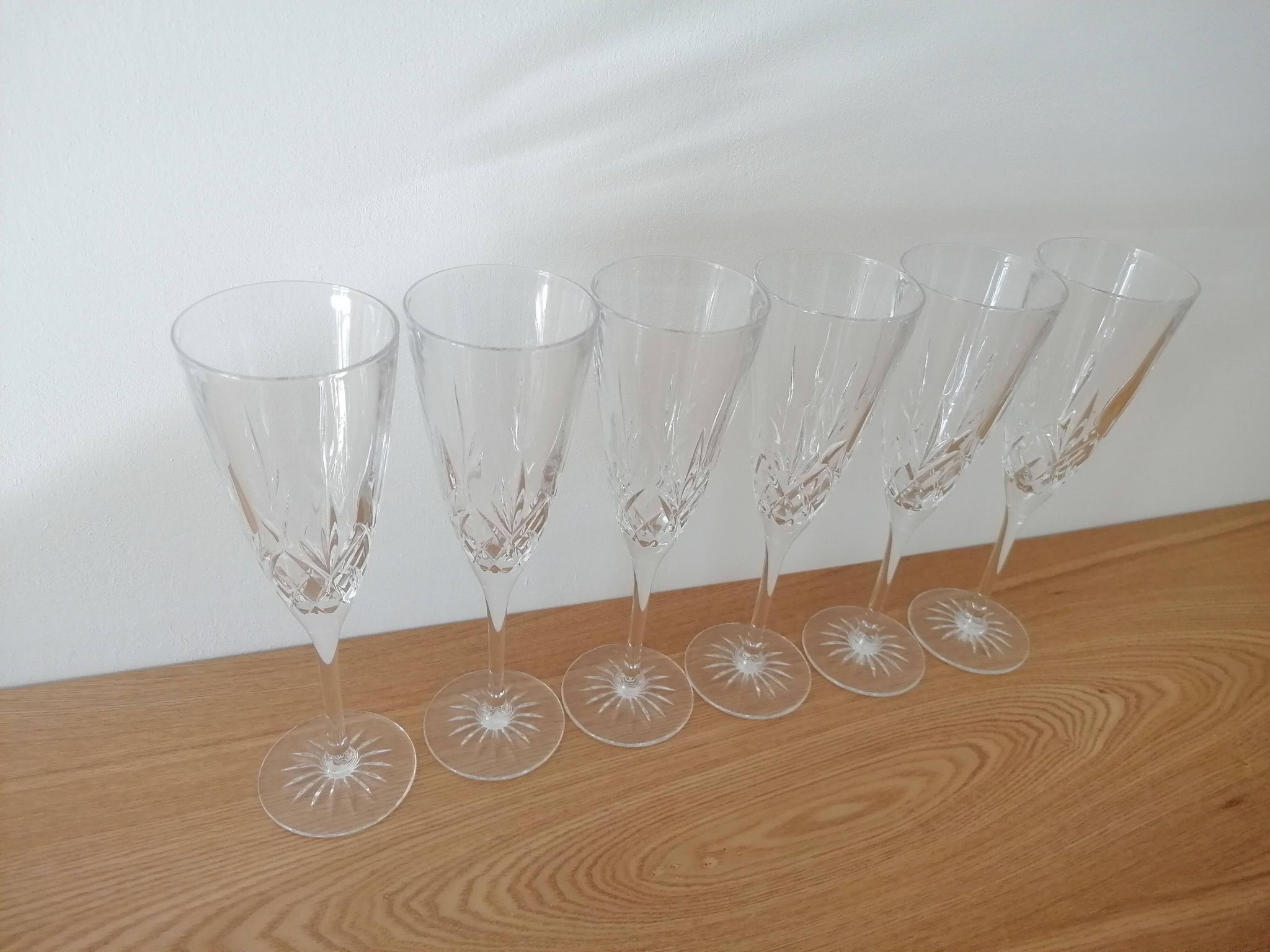 6 flûtes à champagne en cristal