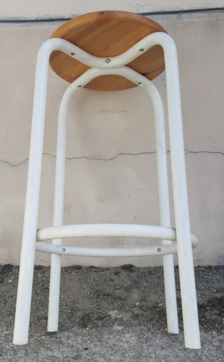Tabouret haut industriel en bois et métal des années 50