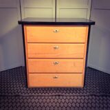 Petite commode en bois et formica