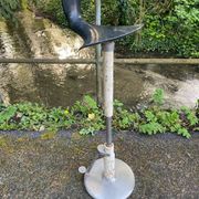 Tabouret industriel hydrolique vintage