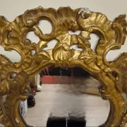Antique mirror in carved and gilded wood – Rococo / Louis XV style