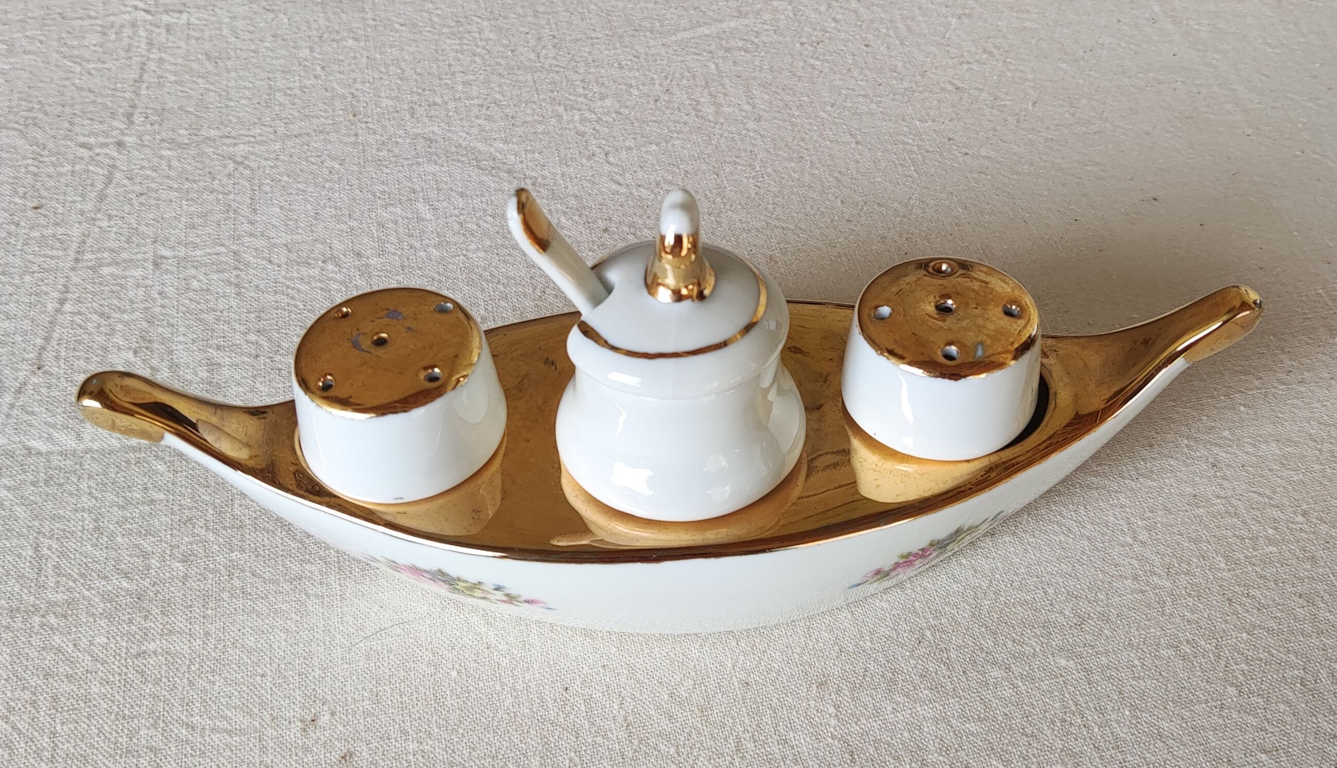 Condiment service - saleron- in Paris porcelain