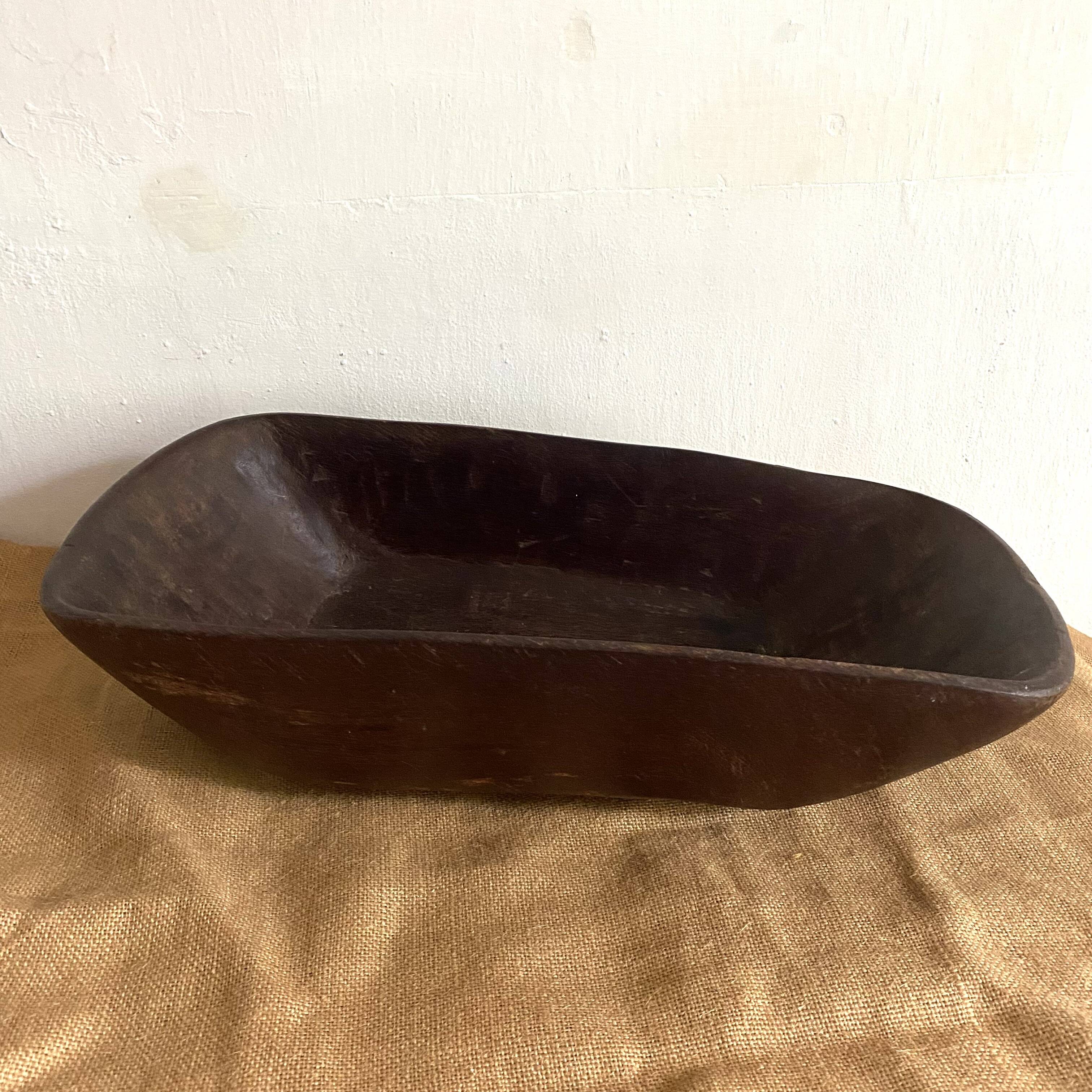 Centerpiece, wooden fruit bowl, African crafts