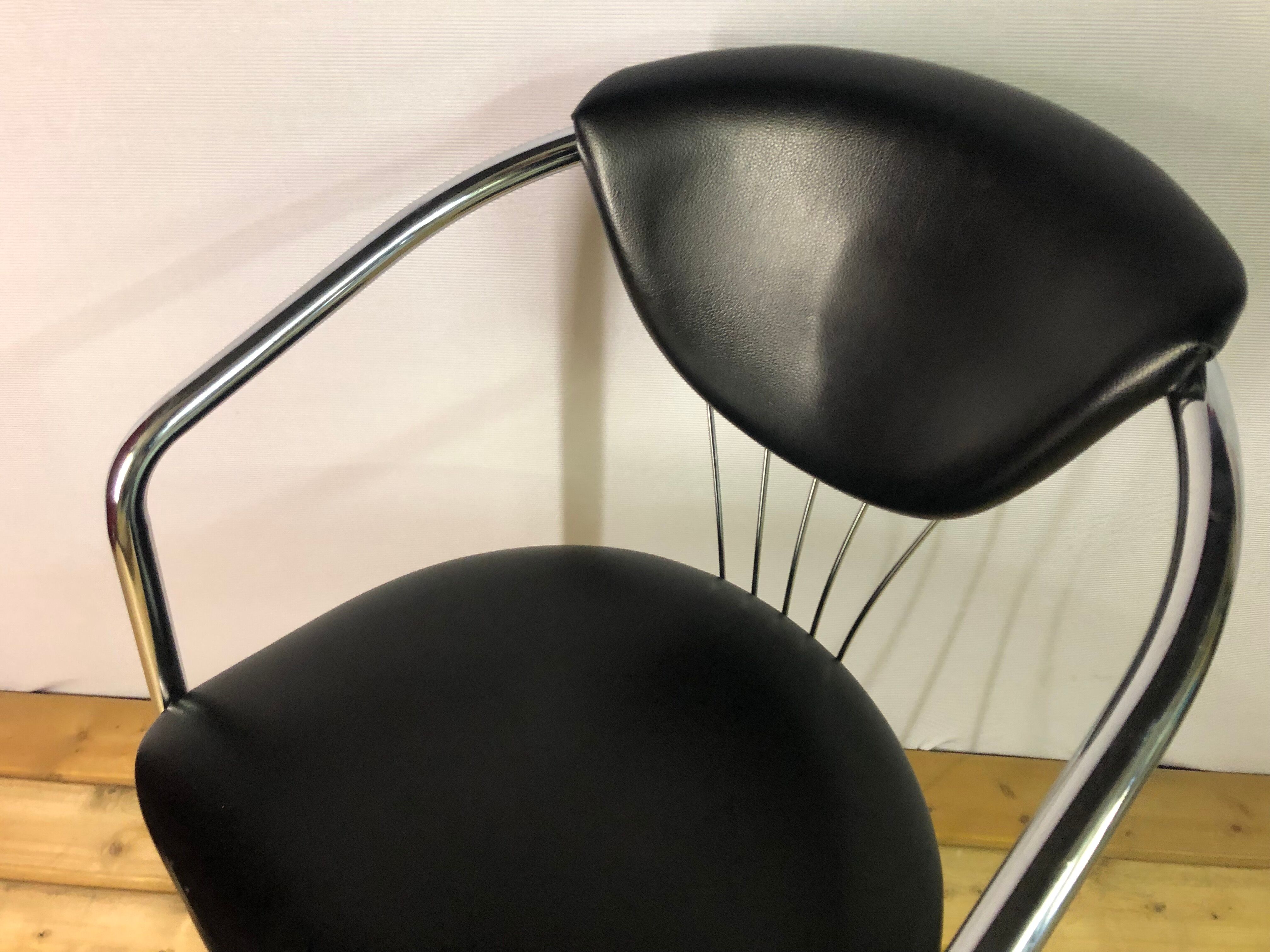 Effezeta armchair
