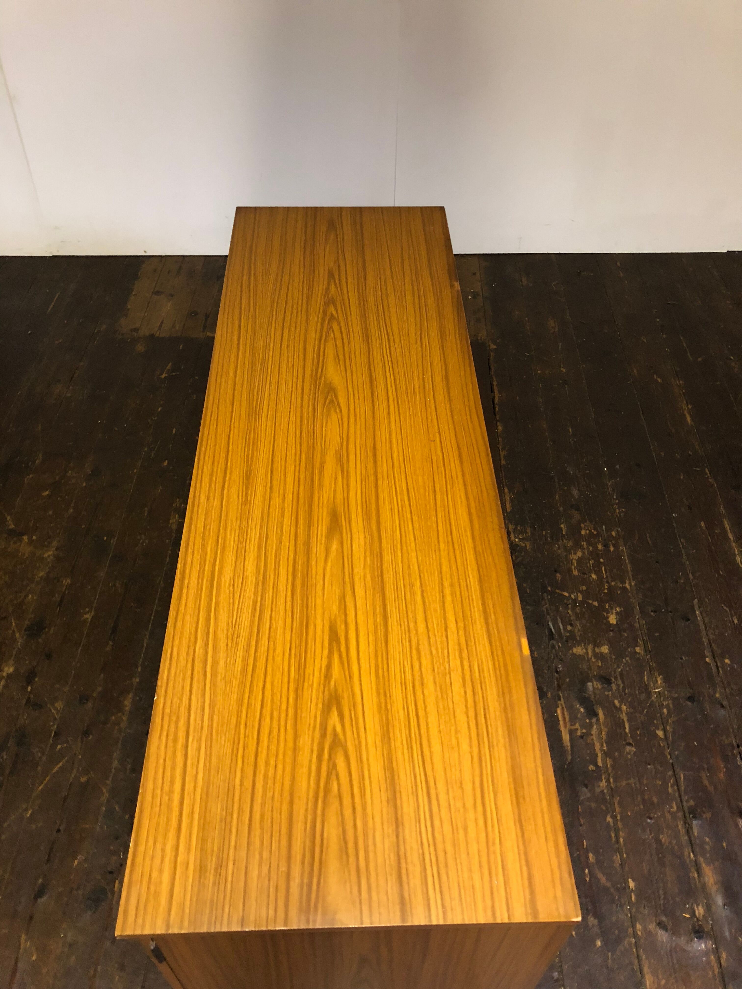 Vtg Mid Century Sideboard Danish Scandinavian Design Retro 70s Teak Drawers
