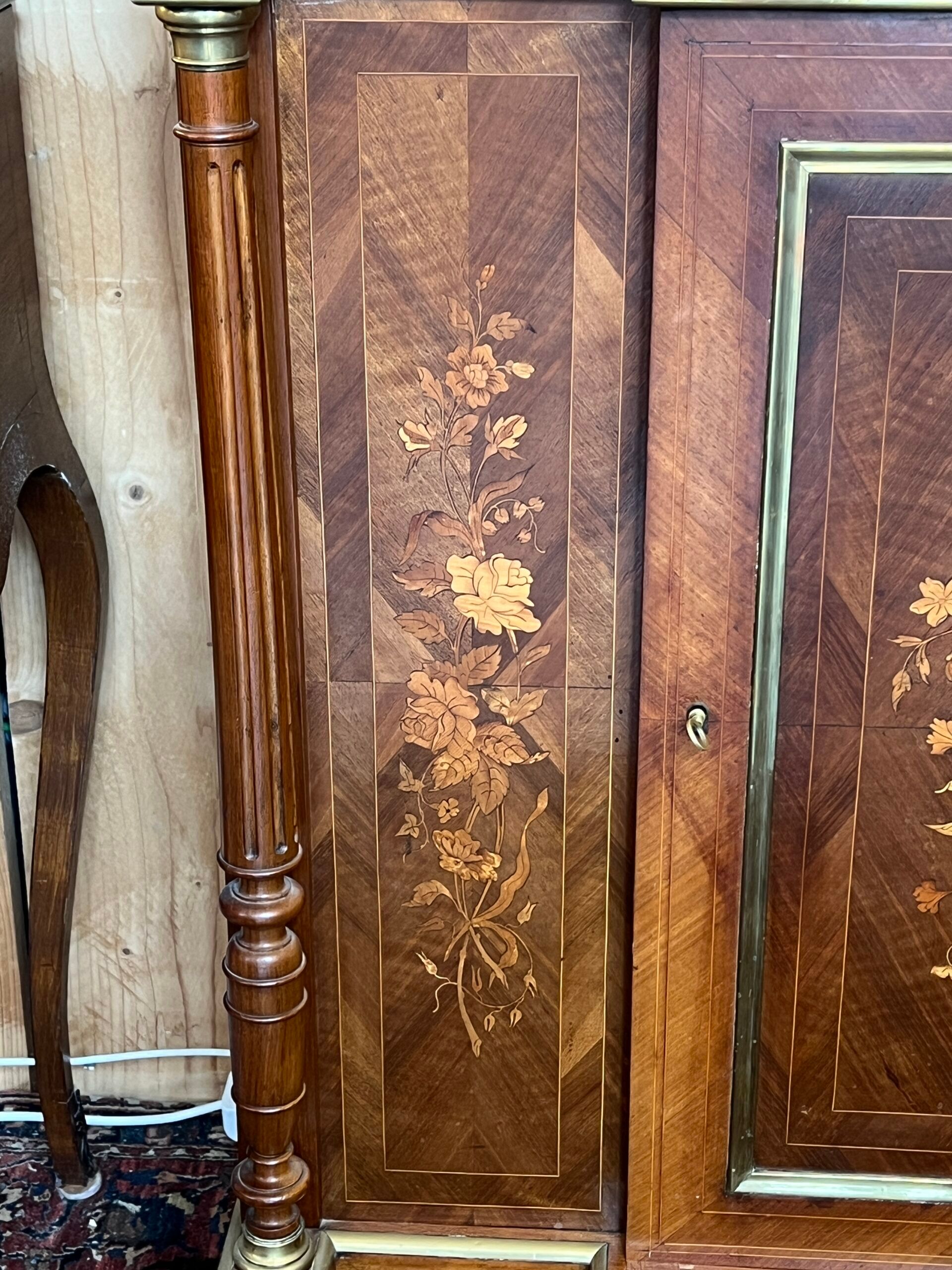 Napoleon III sideboard, rosewood and floral marquetry, 19th century
