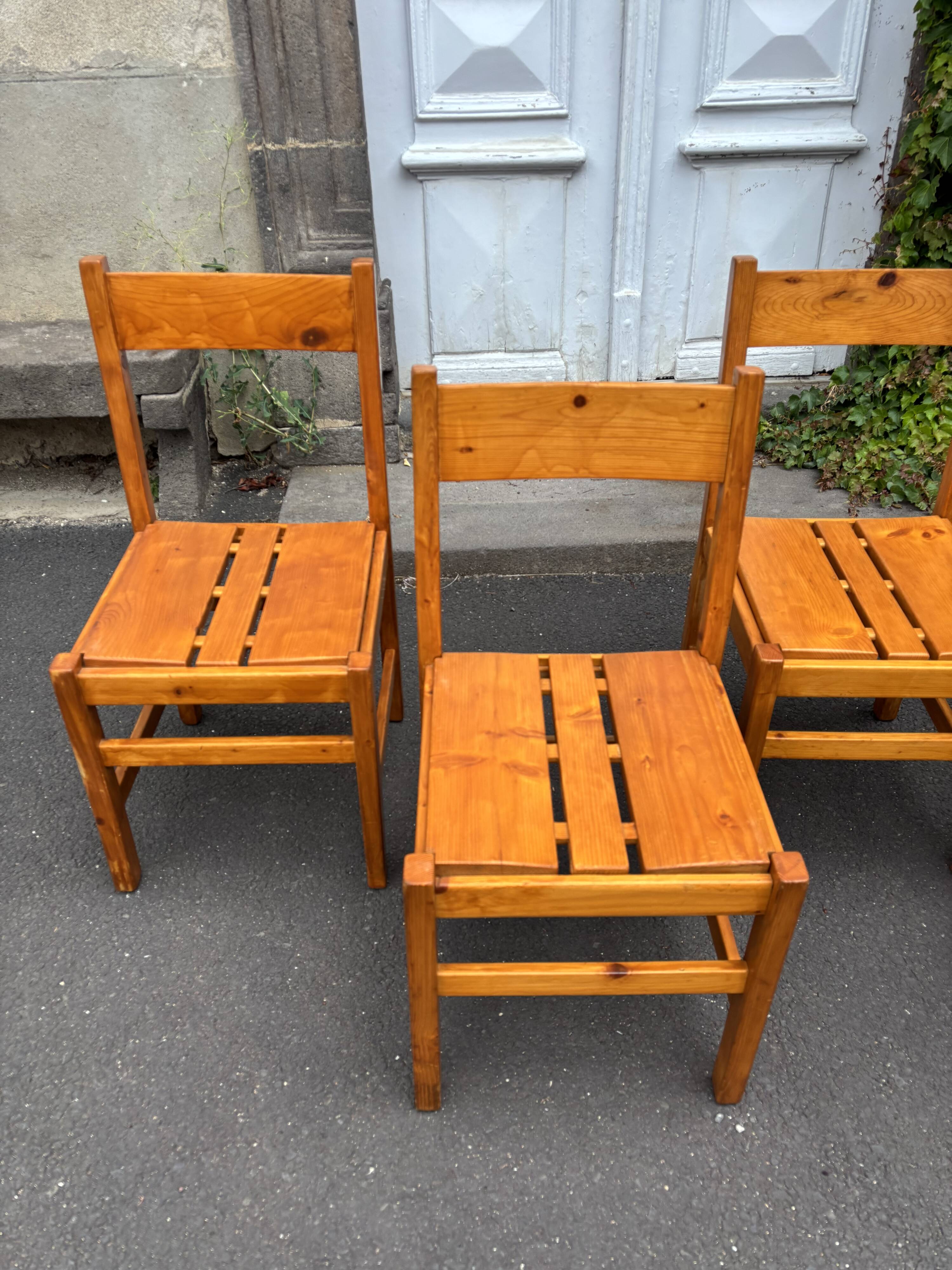 Série de 4 chaises Les Arcs 1960