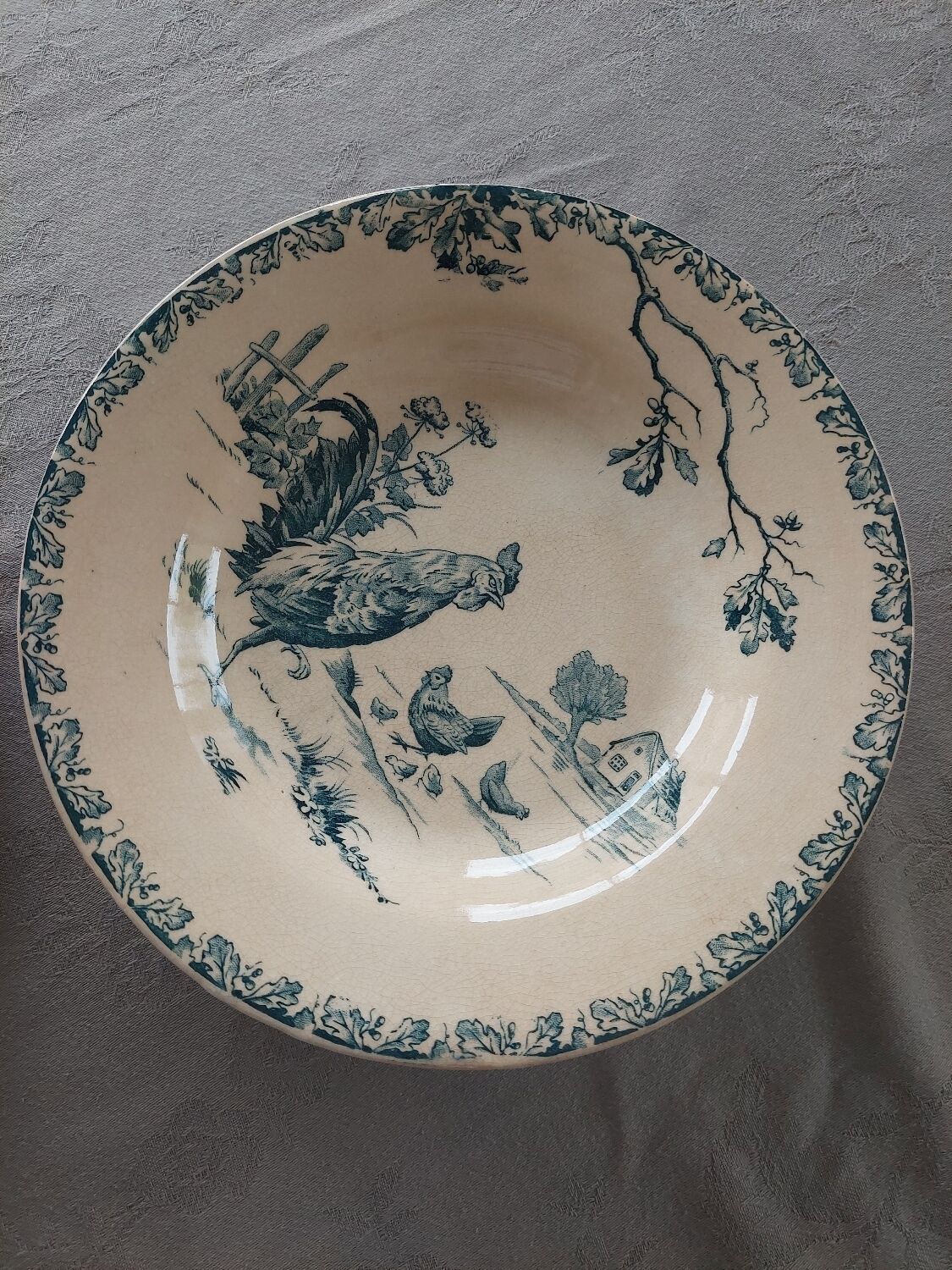 Terre de Fer Gien model Coqs set