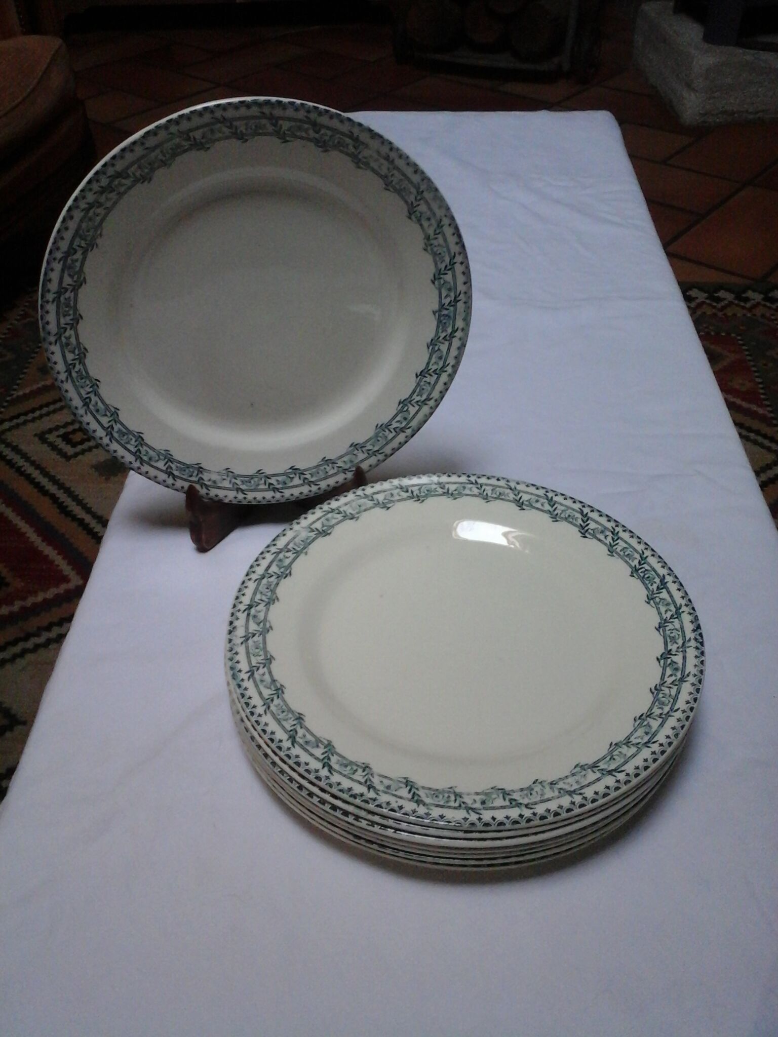 Set of 8 dinner plates Primerose Earth iron
