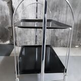 Serving table