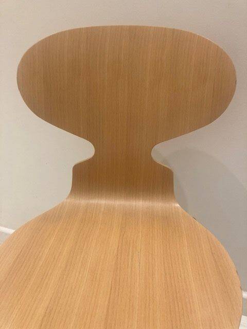 ANT ARNE JACOBSEN CHAIRS