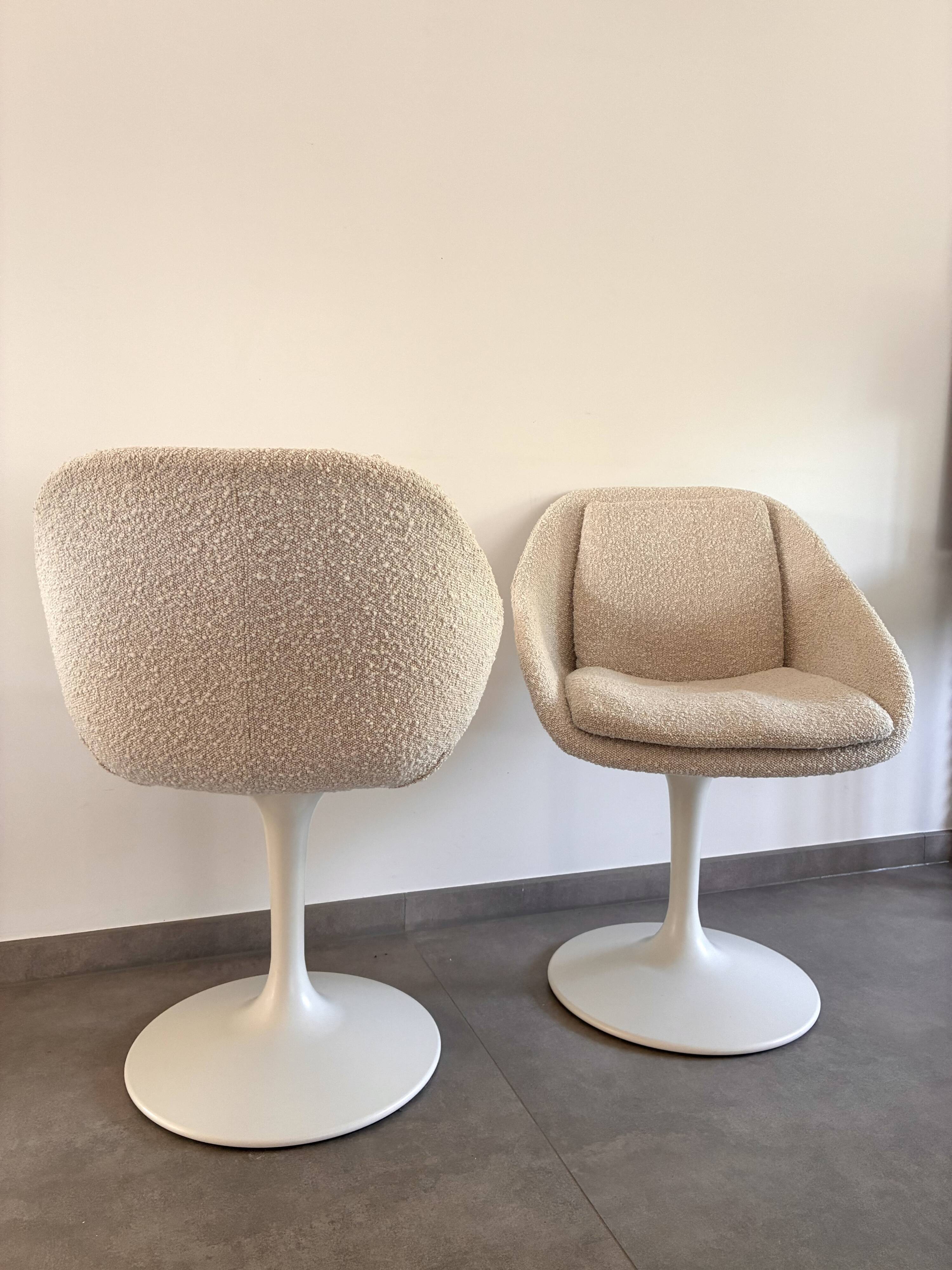 Table et 6 chaises style Mid-Century Modern, Juntoo