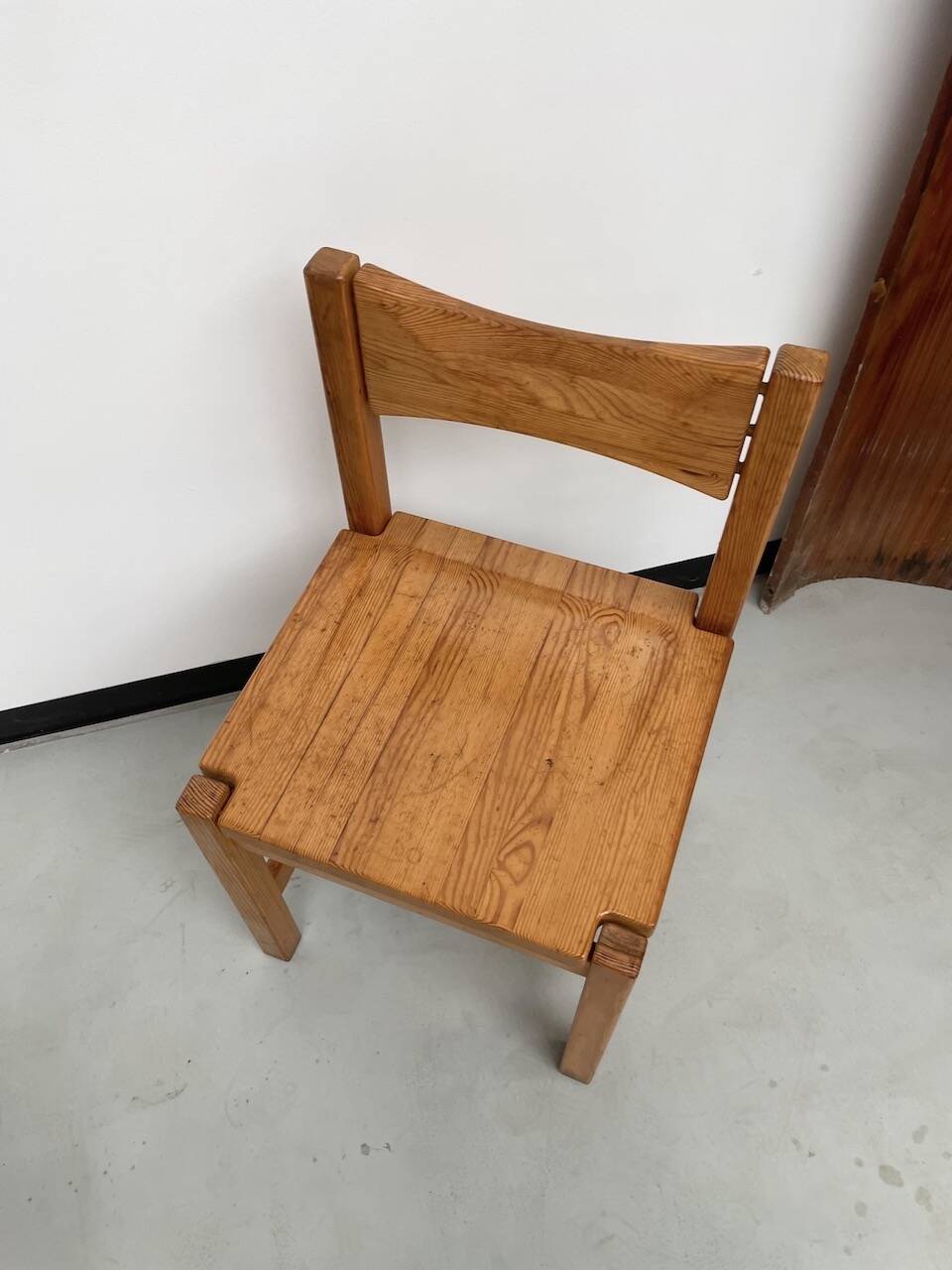 Table pin et chaises « hongisto » Ilmari Tapiovaara