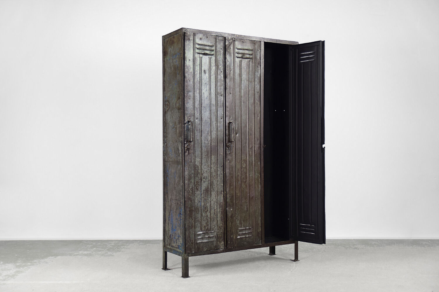 Vintage Industrial Metal Factory Cabinet, 1950s