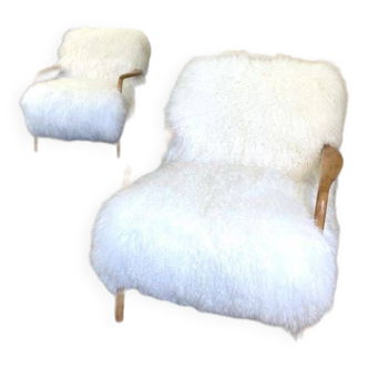 Paire de fauteuils vintage tibétains recouverts de fourrure d'agneau