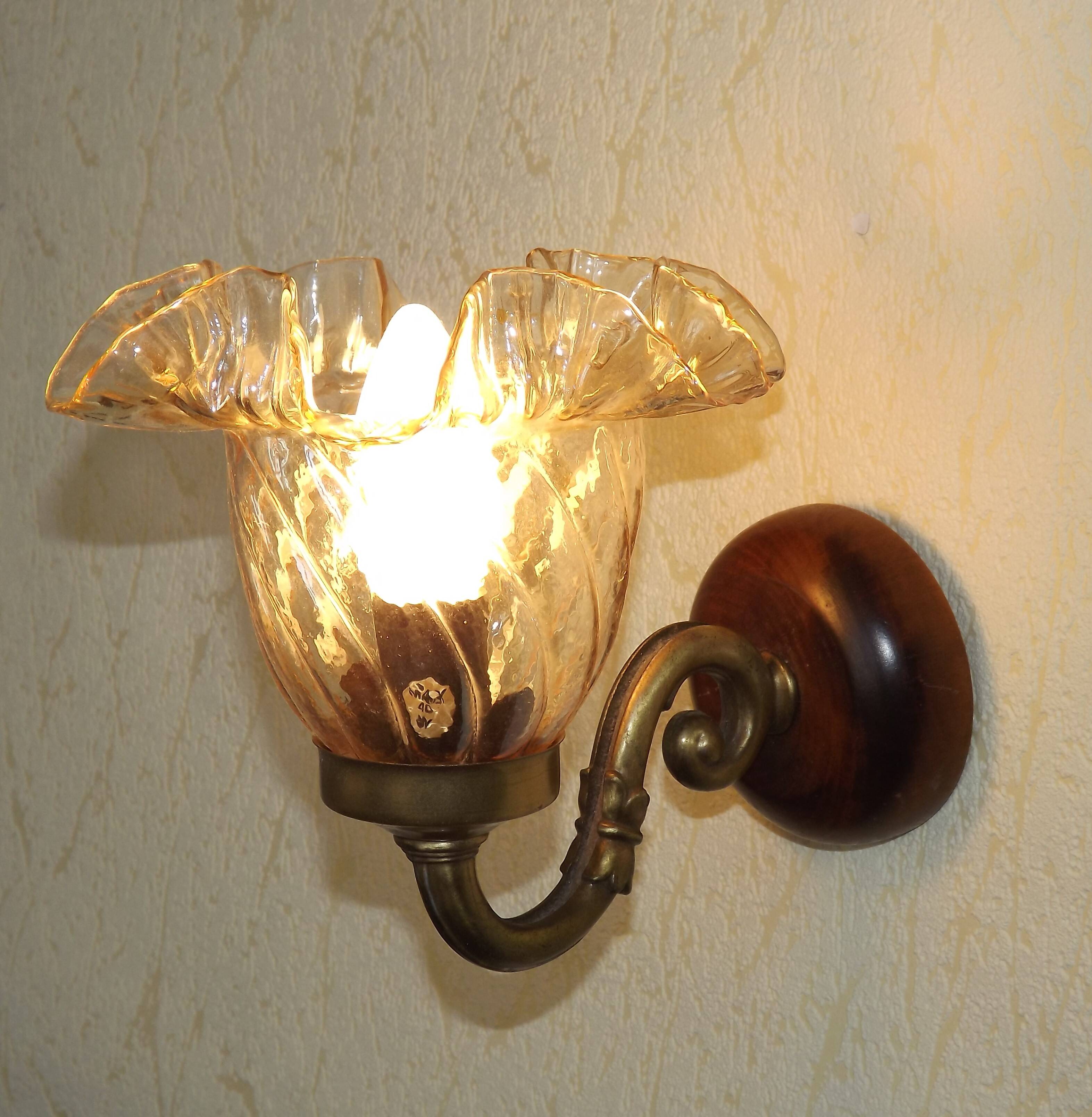 Vintage wooden and metal wall light with bronze effect, amber glass shade 5168