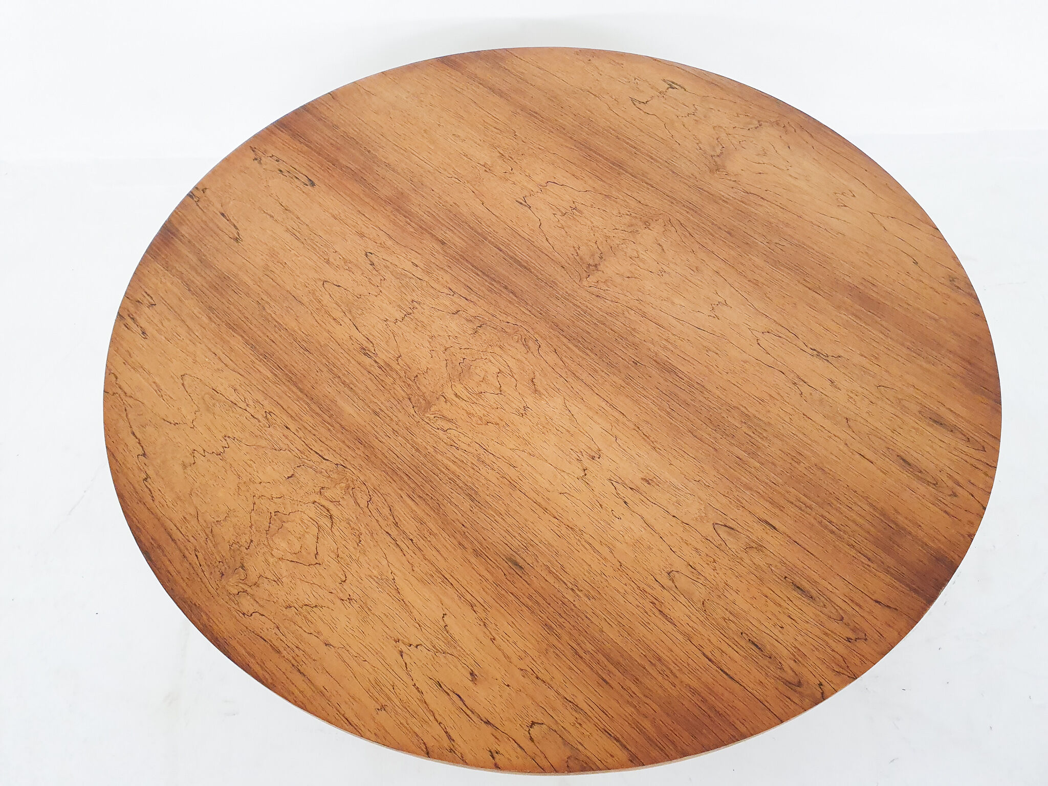 Table basse ronde en placage de bois de rose, années 1960