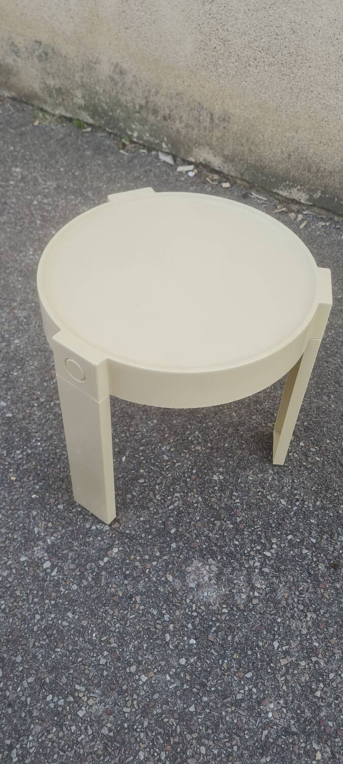 Pair of white plastic bedside tables design Made in Holland space age 1970
