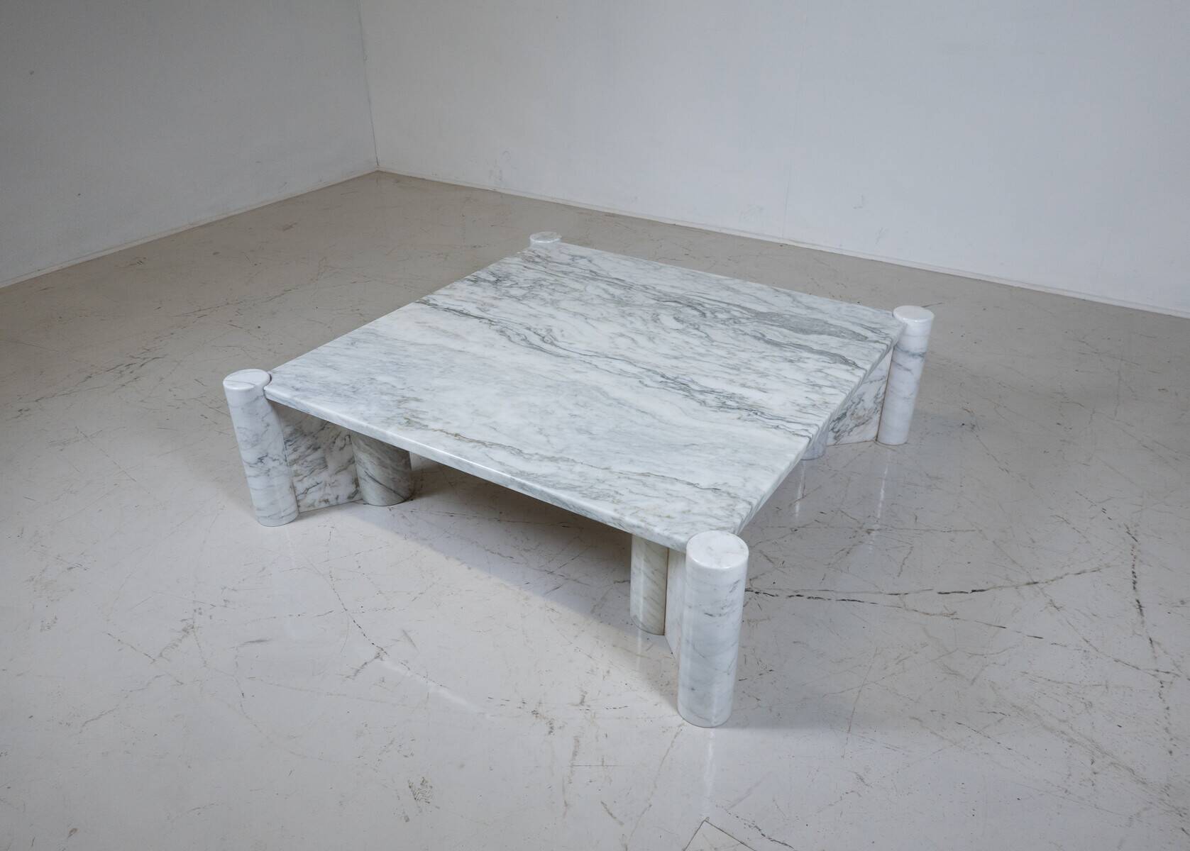 White Carrara Marble Jumbo Coffee Table by Gae Aulenti for Knoll Inc, 1960s