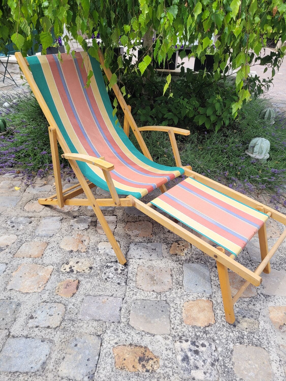 Vintage deck chair