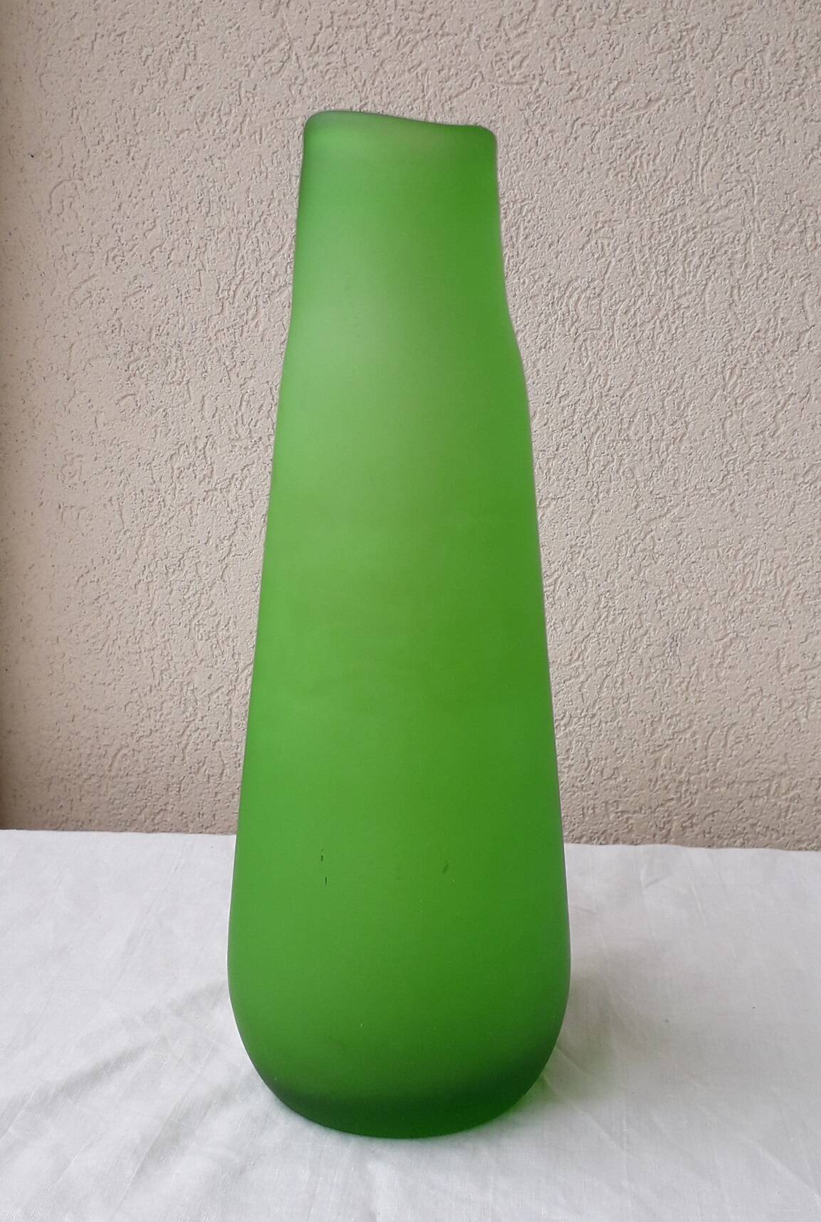 Glass paste vase