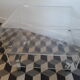 Table basse David Lange sur roulettes plexiglas