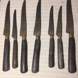 Lot de 39 couteaux anciens années 40