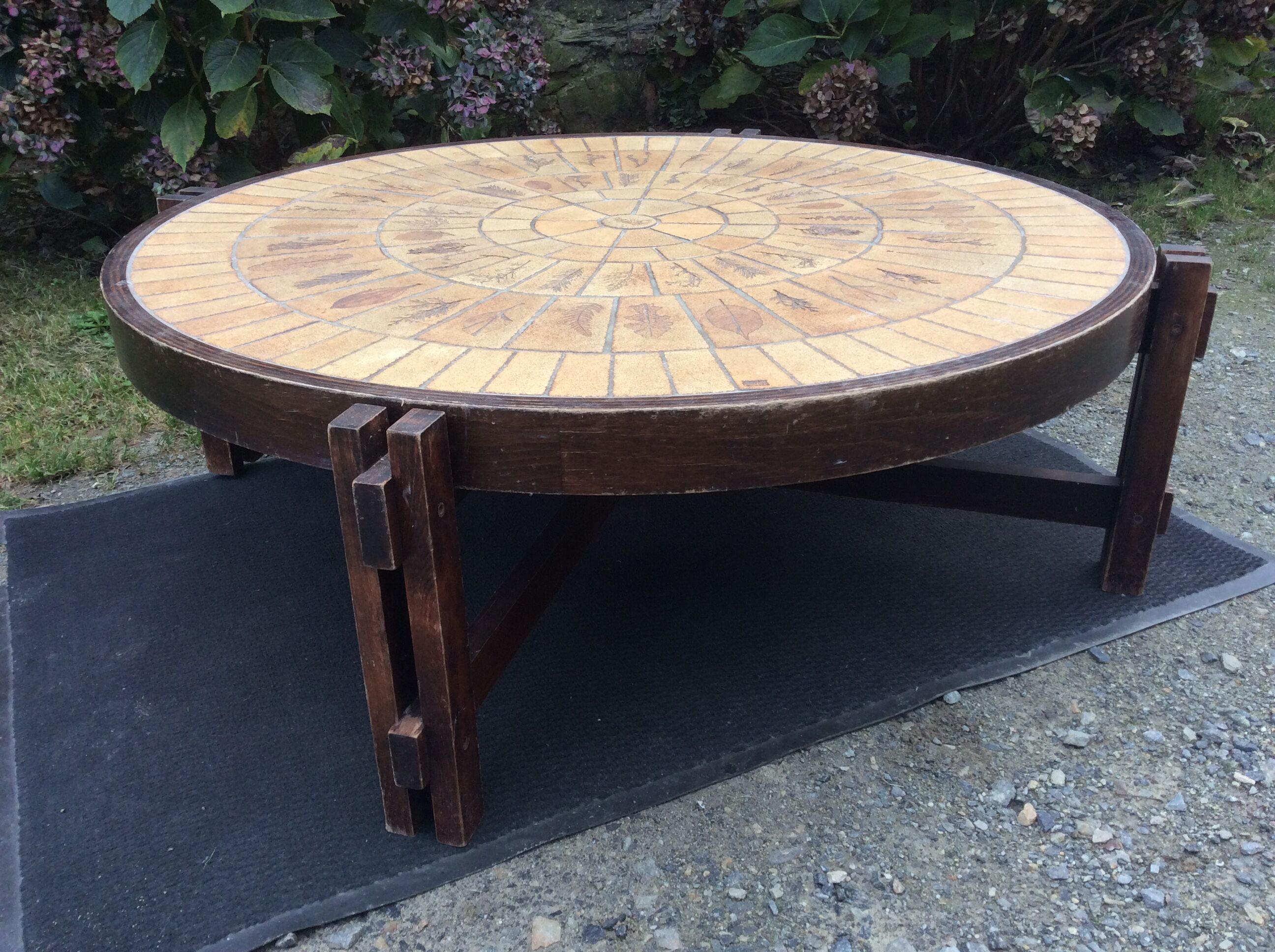 Vintage coffee table in wood and ceramic stamped Roger Capron model said garrigue aux herbiers.