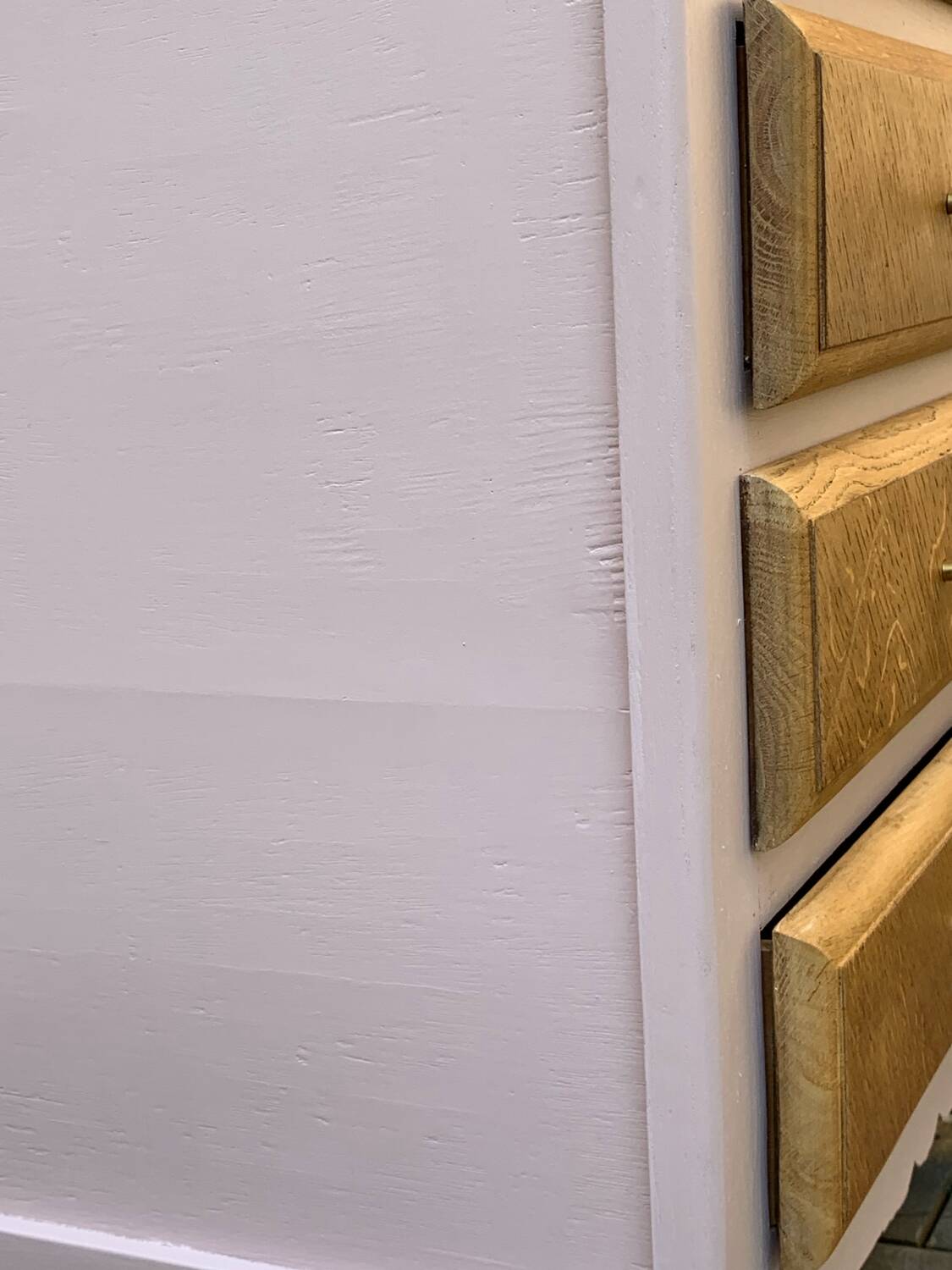 Vintage powder pink compass leg chest of drawers from the 1950s