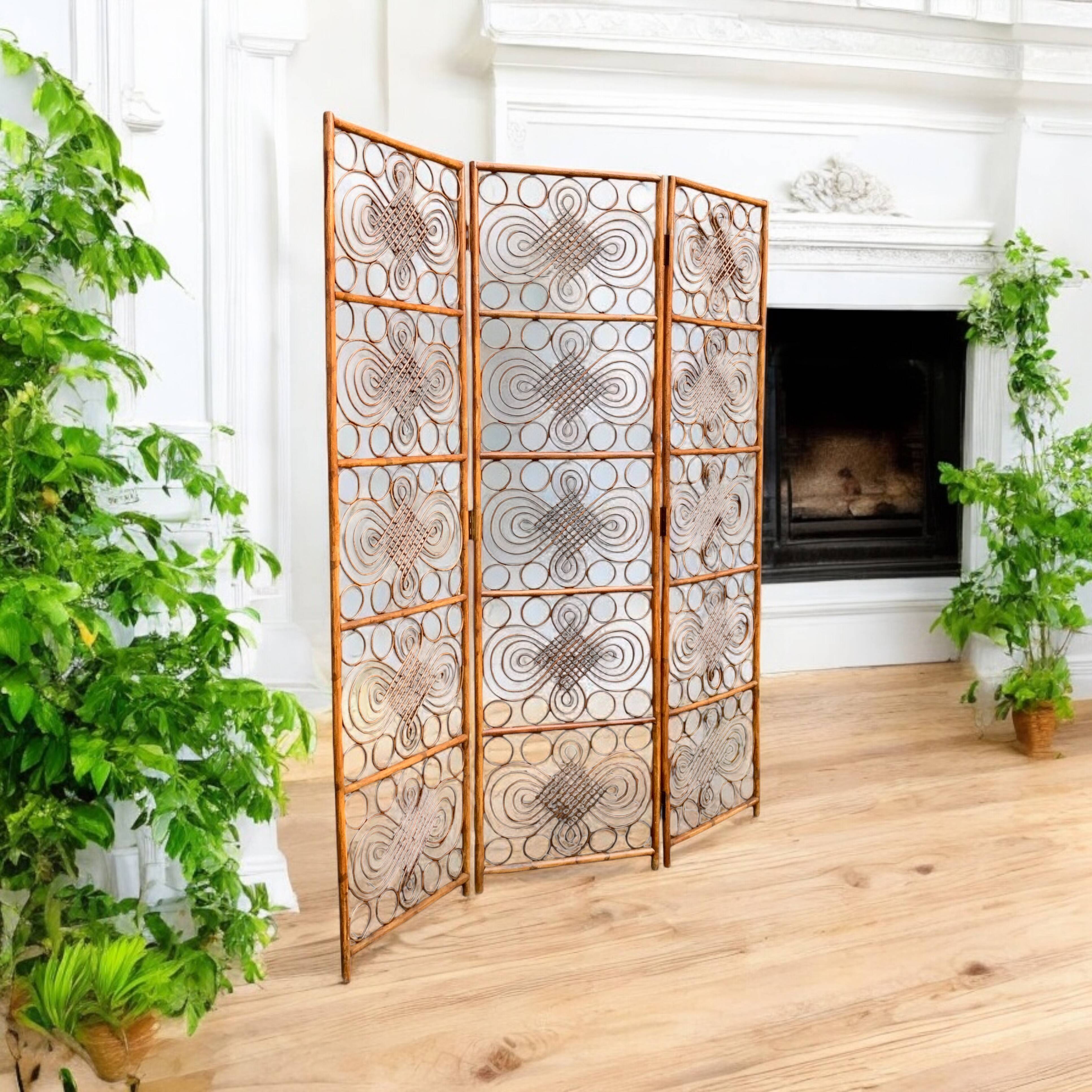 Vintage 1960s Curved Rattan Screen