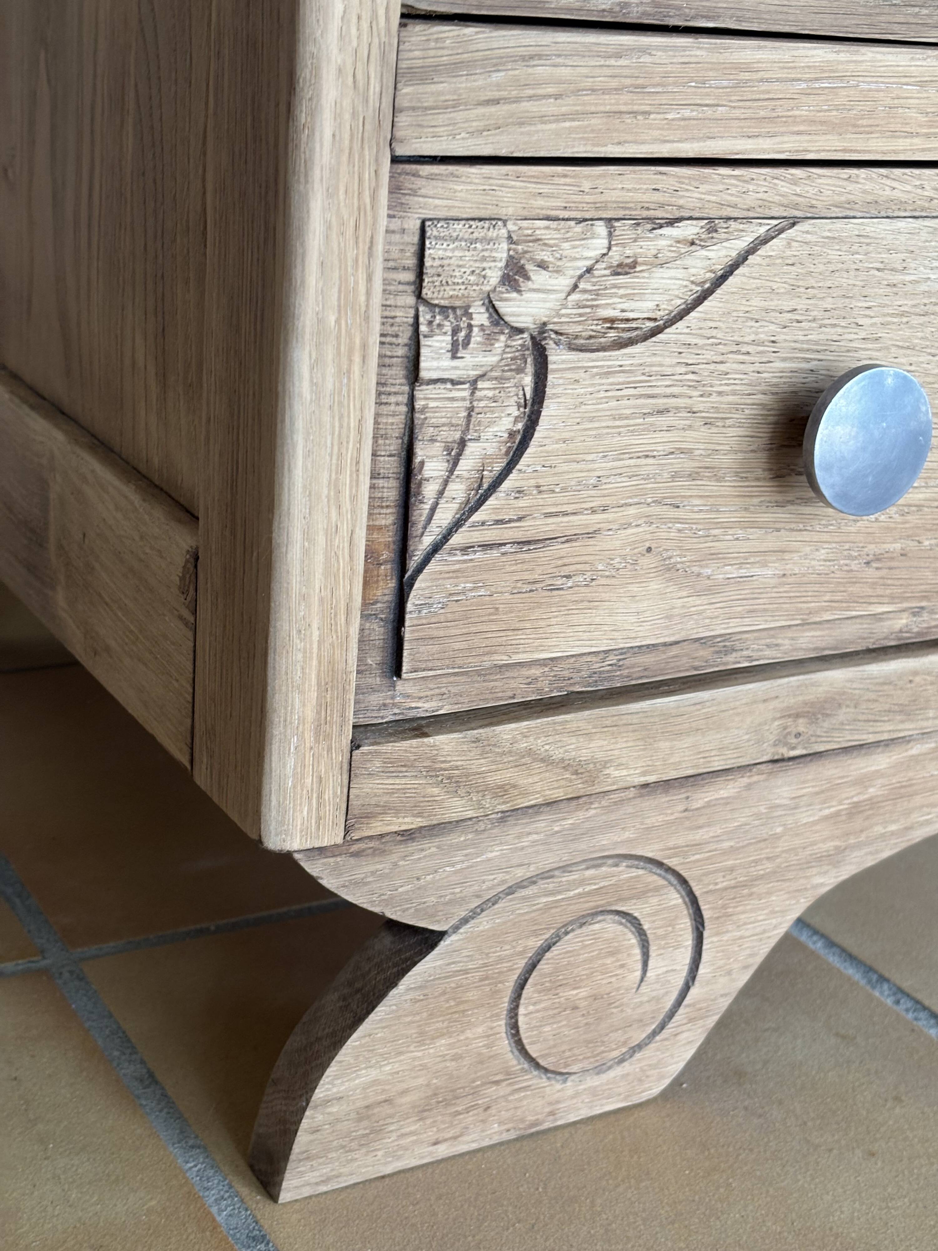 Art Deco oak chest of drawers