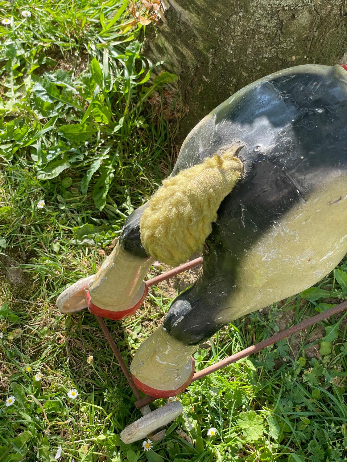 Cheval à roulettes