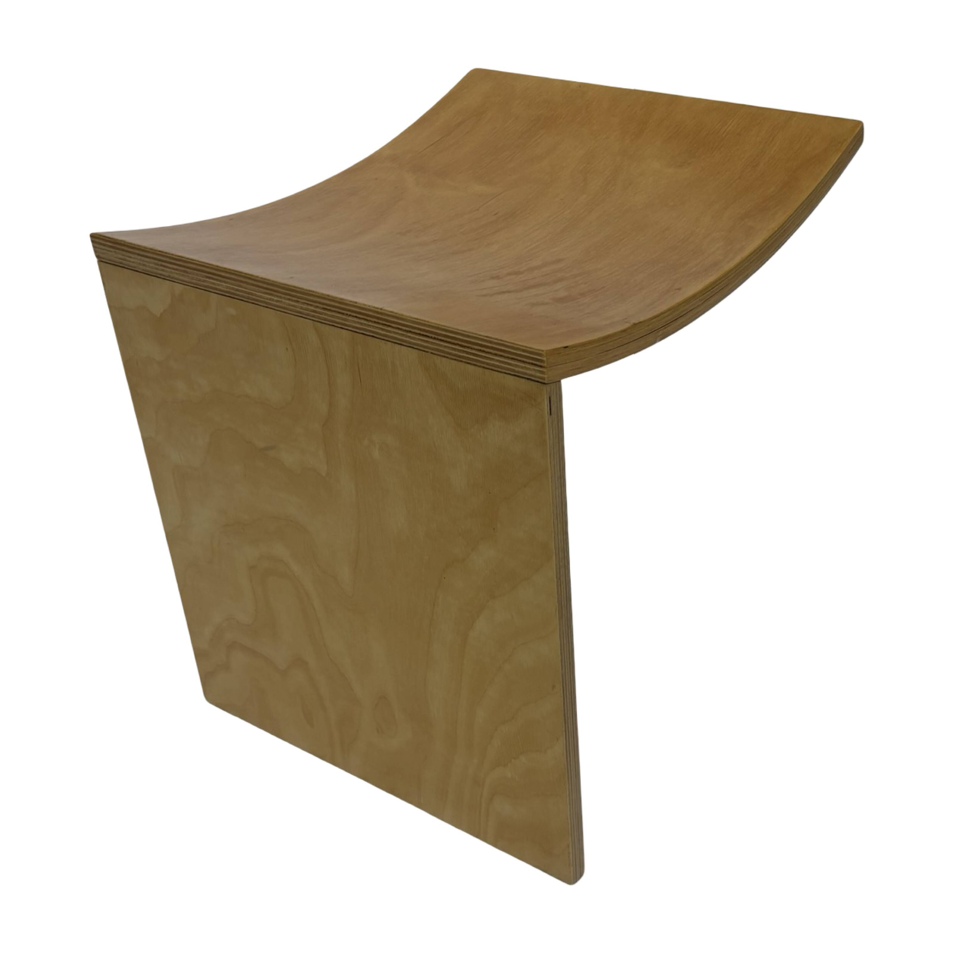 Vintage side table 80s curved plywood minimalist design