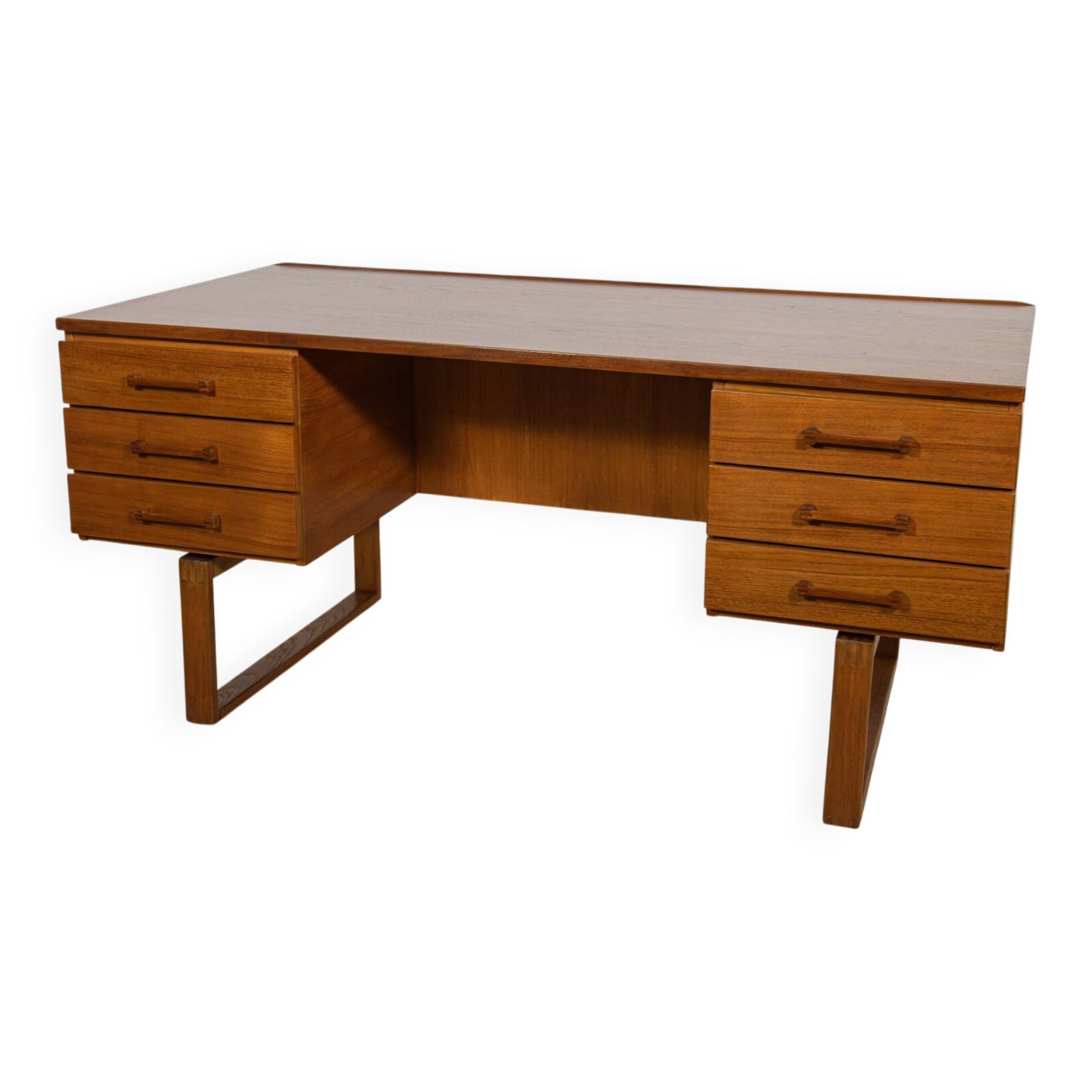 Mid-Century Teak Freestanding Desk by Torben Valeur & Henning Jensen for Dy