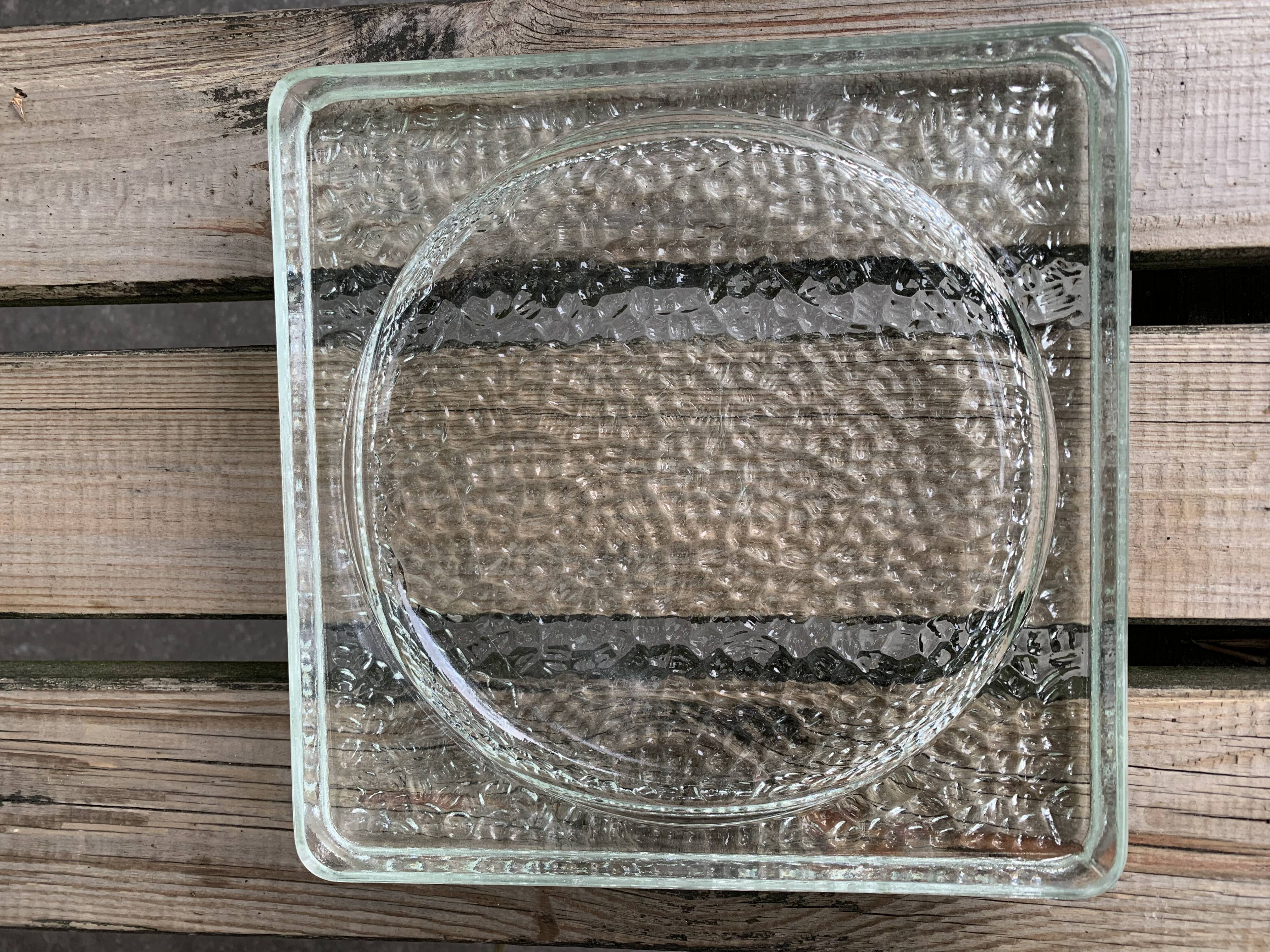 Glass paved ashtray from the 50's, Nevada model