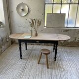 Oval pine farm table with 2m extensions