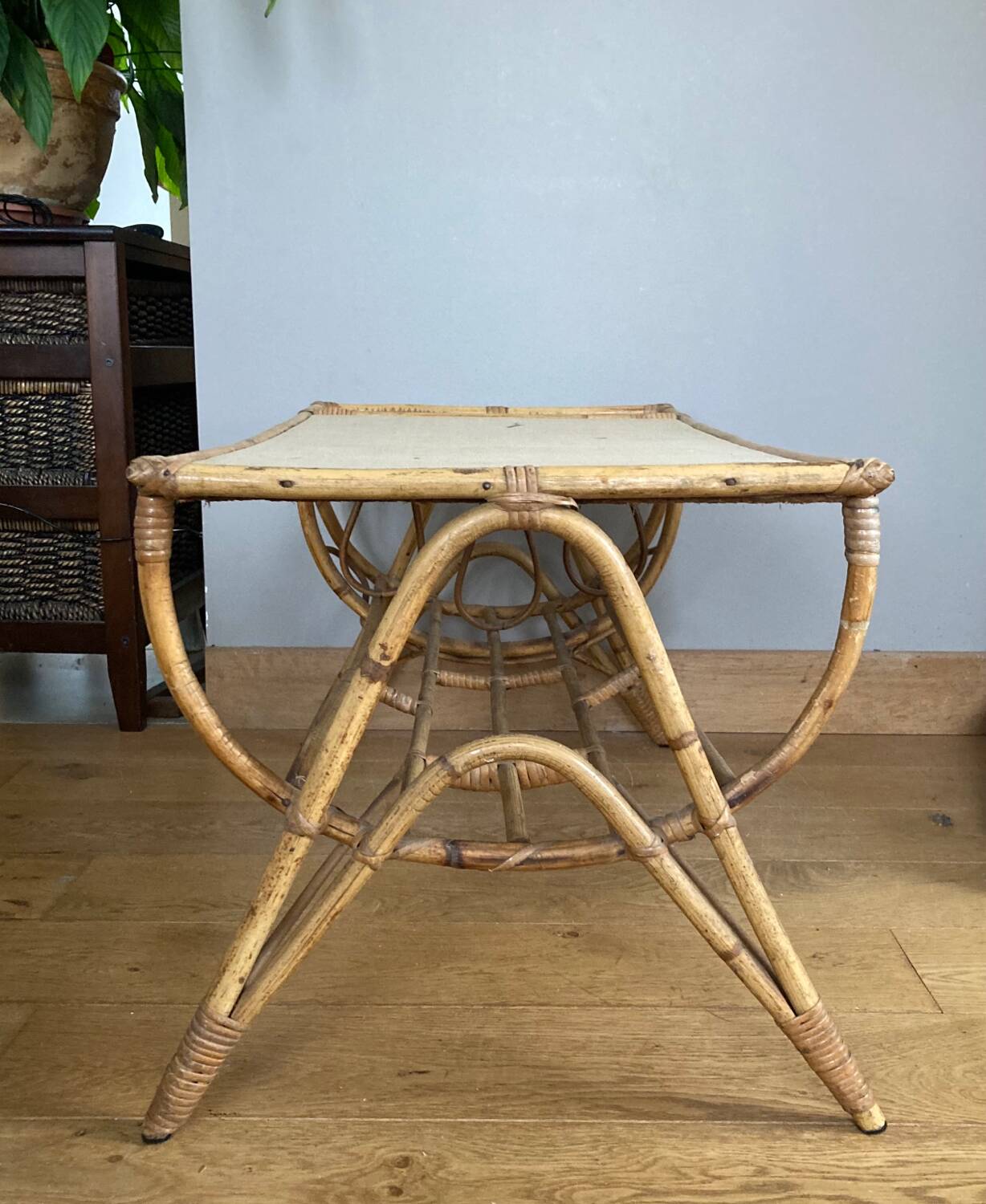 Vintage wicker rattan coffee table from the 1960s/70s (delivery possible)