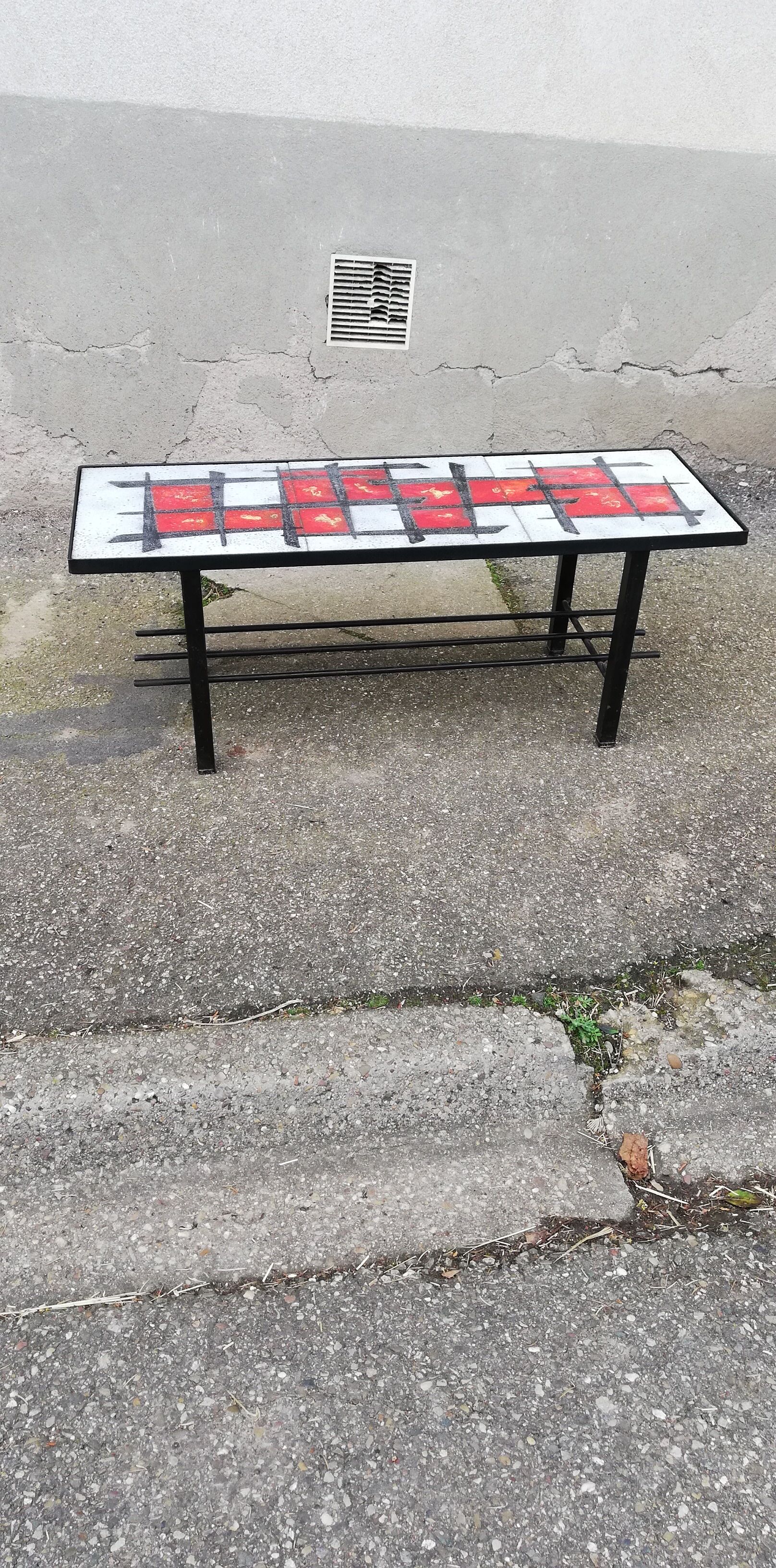 Vintage coffee table metal and lava stone