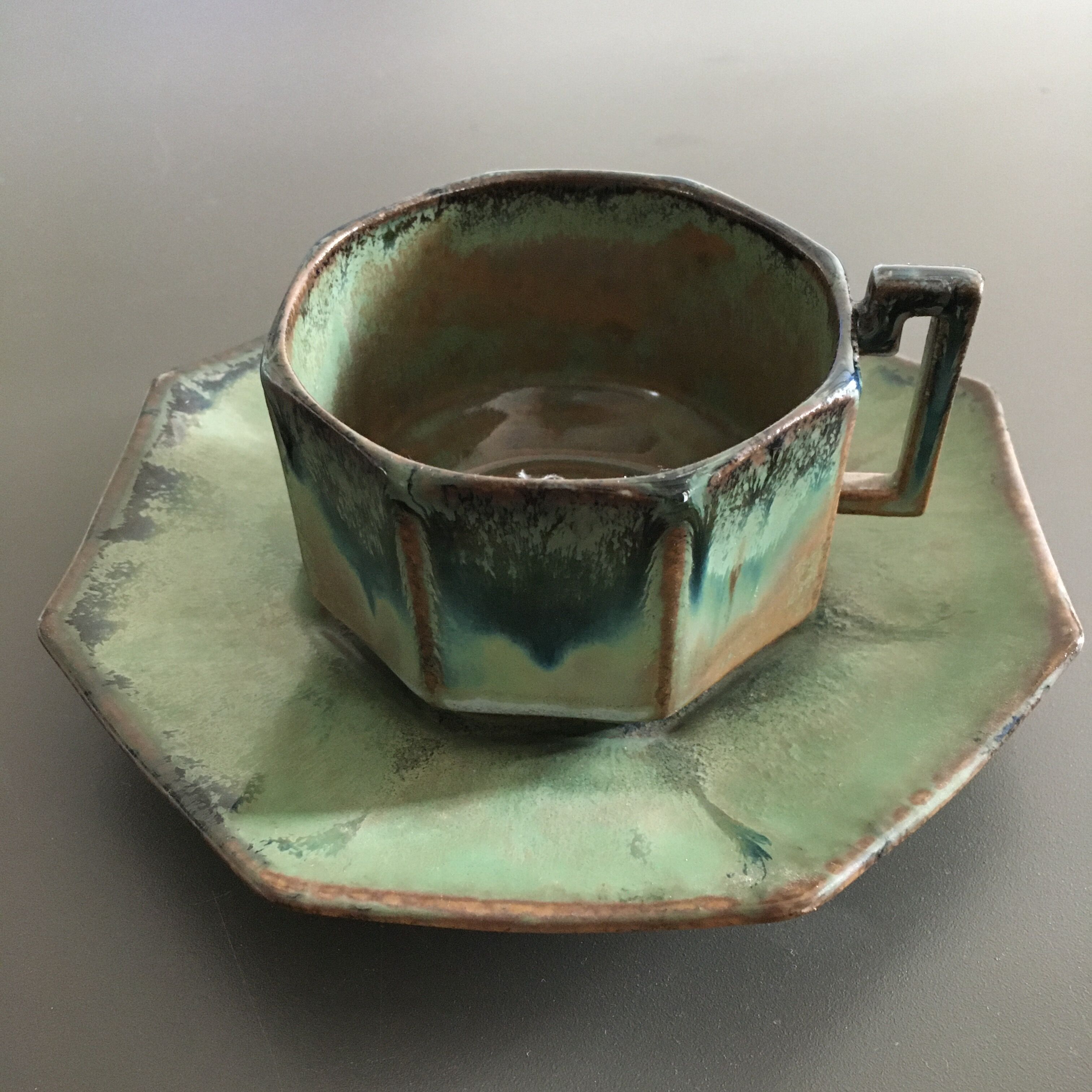 Paire de tasses hexagonales