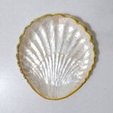 Vintage shell-shaped mother-of-pearl pocket emptier