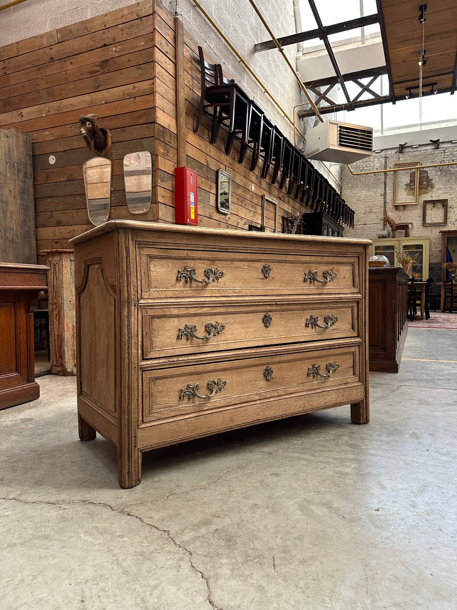 Commode en chêne Début XIXème