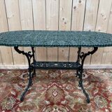 Table de jardin en fer peint style Art Nouveau