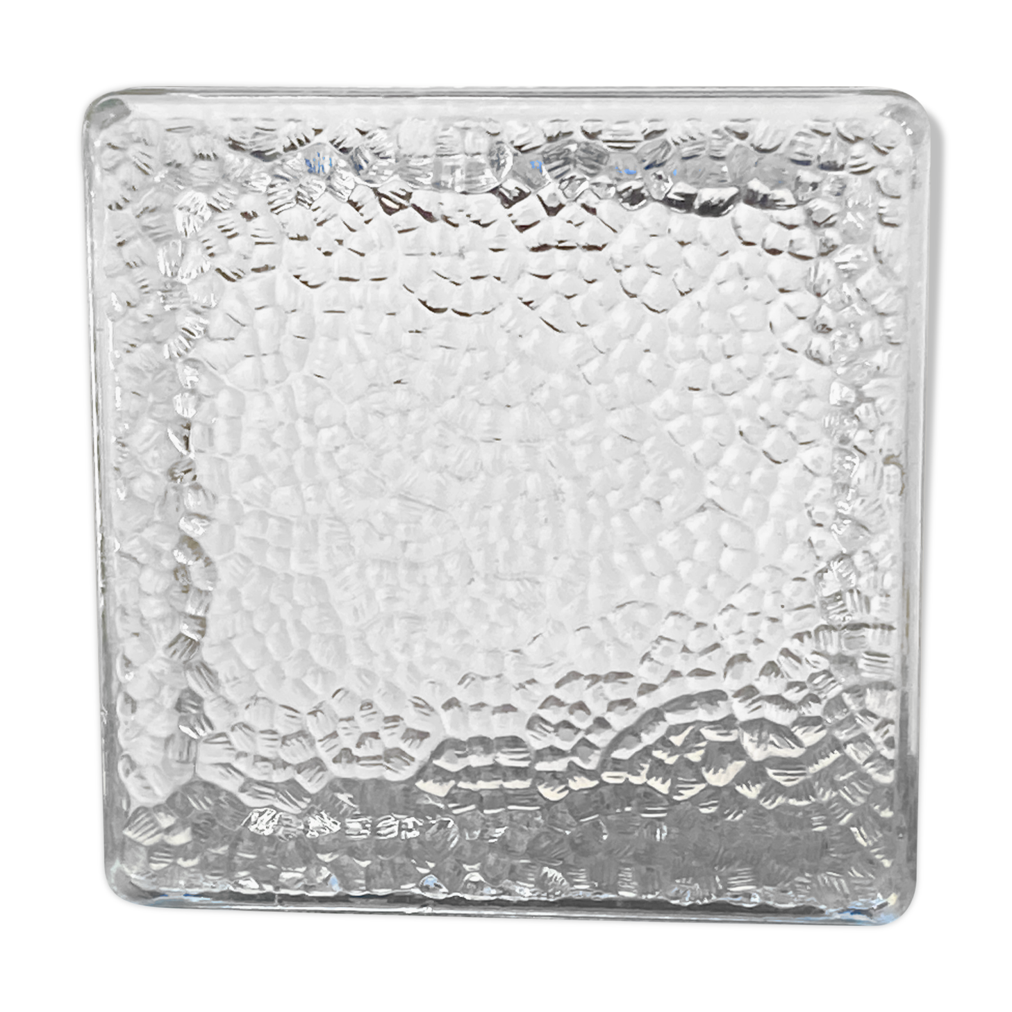 Molded glass pocket tray