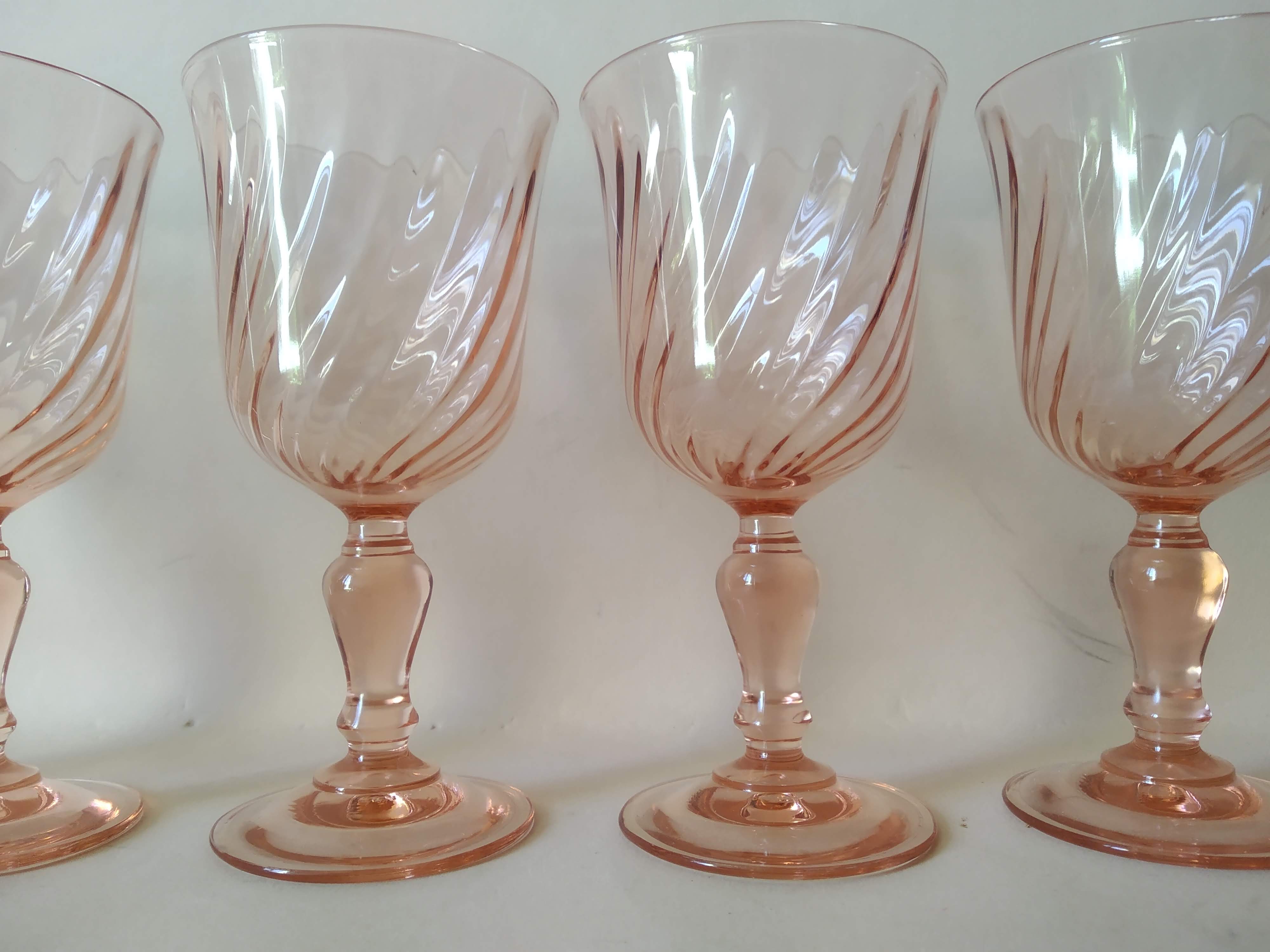 Set 6 stemmed glasses Rosaline Luminarc