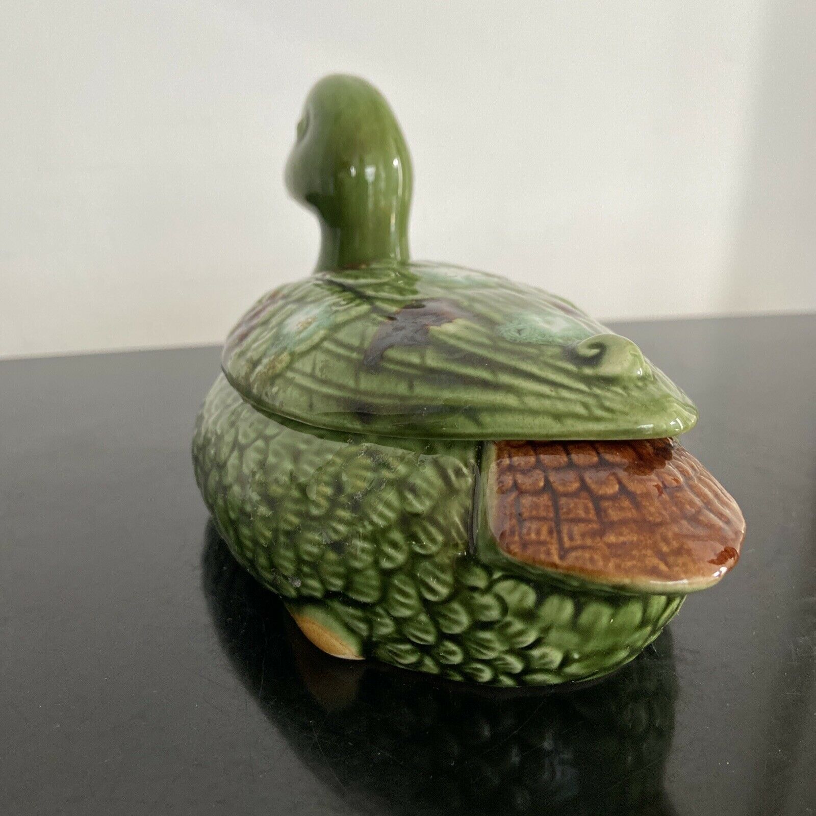 Candy ceramic jar with empty lid pocket