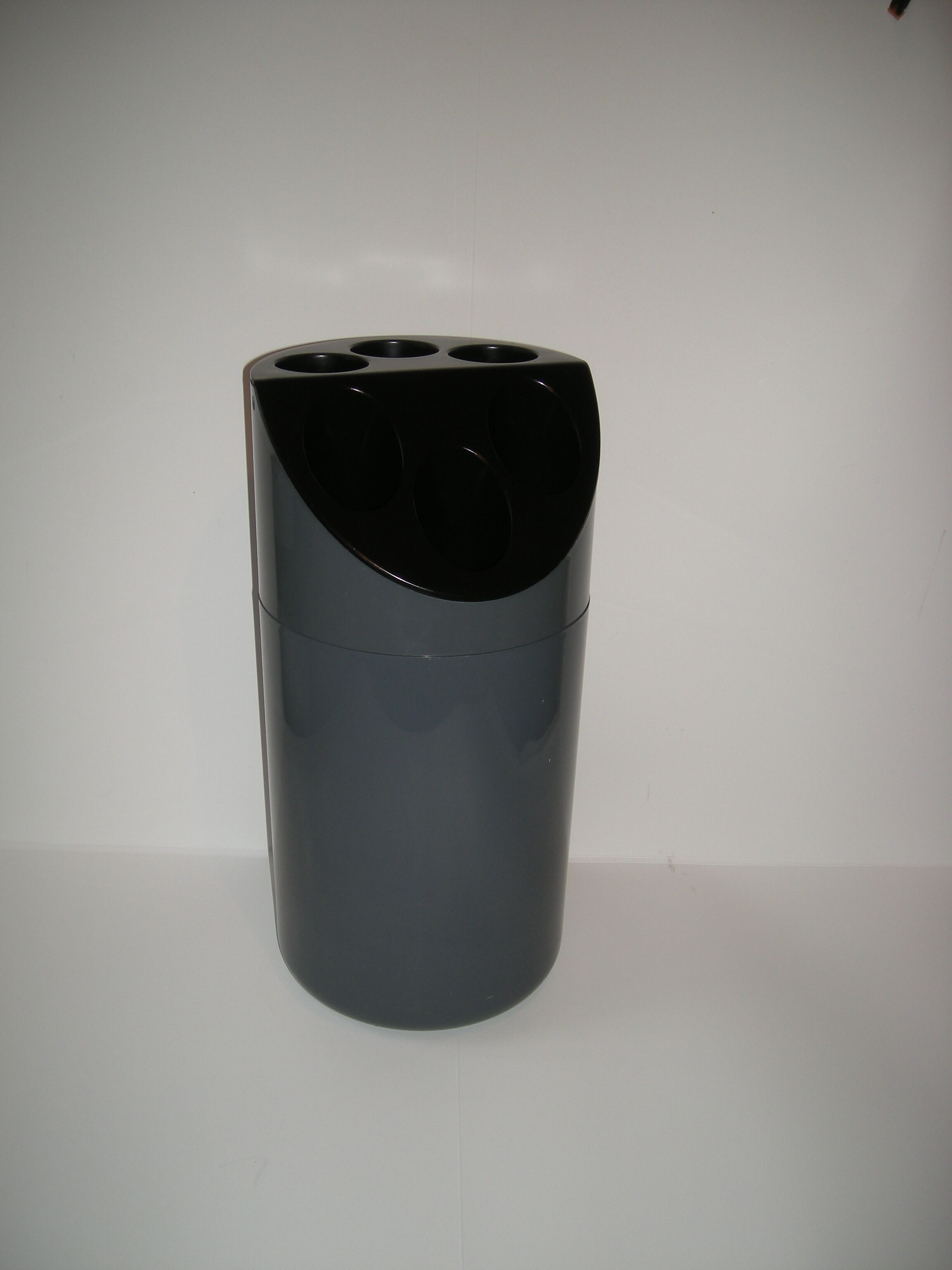 Umbrella holder Jean René Talopp - manade - samp of the 70s