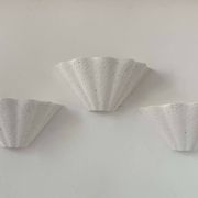 Set of 3 vintage shell wall lights, matte white stone-effect plaster, France 1970