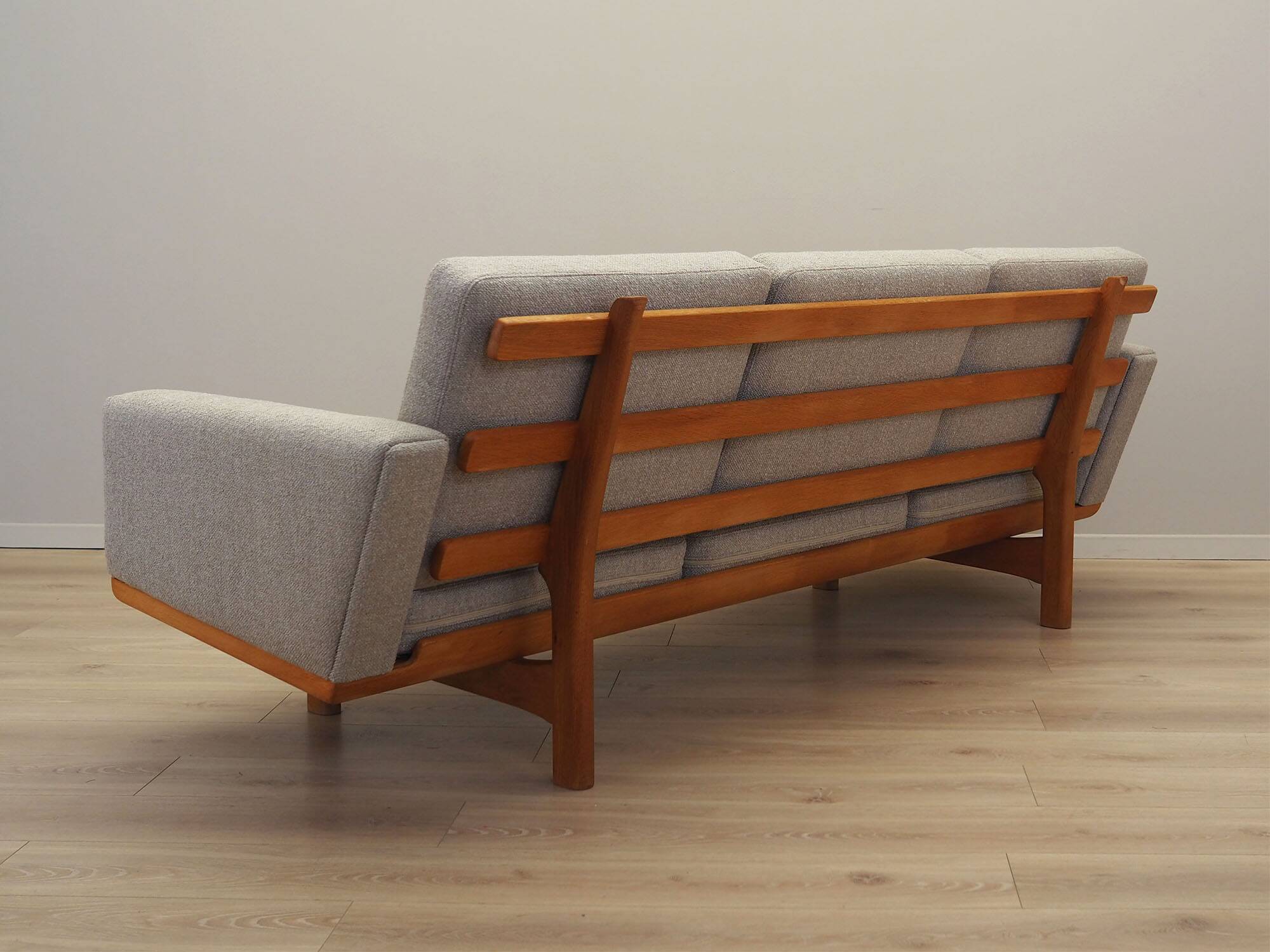Ash sofa, 1960s, Danish design, designer: Hans. J. Wegner, production: Geta